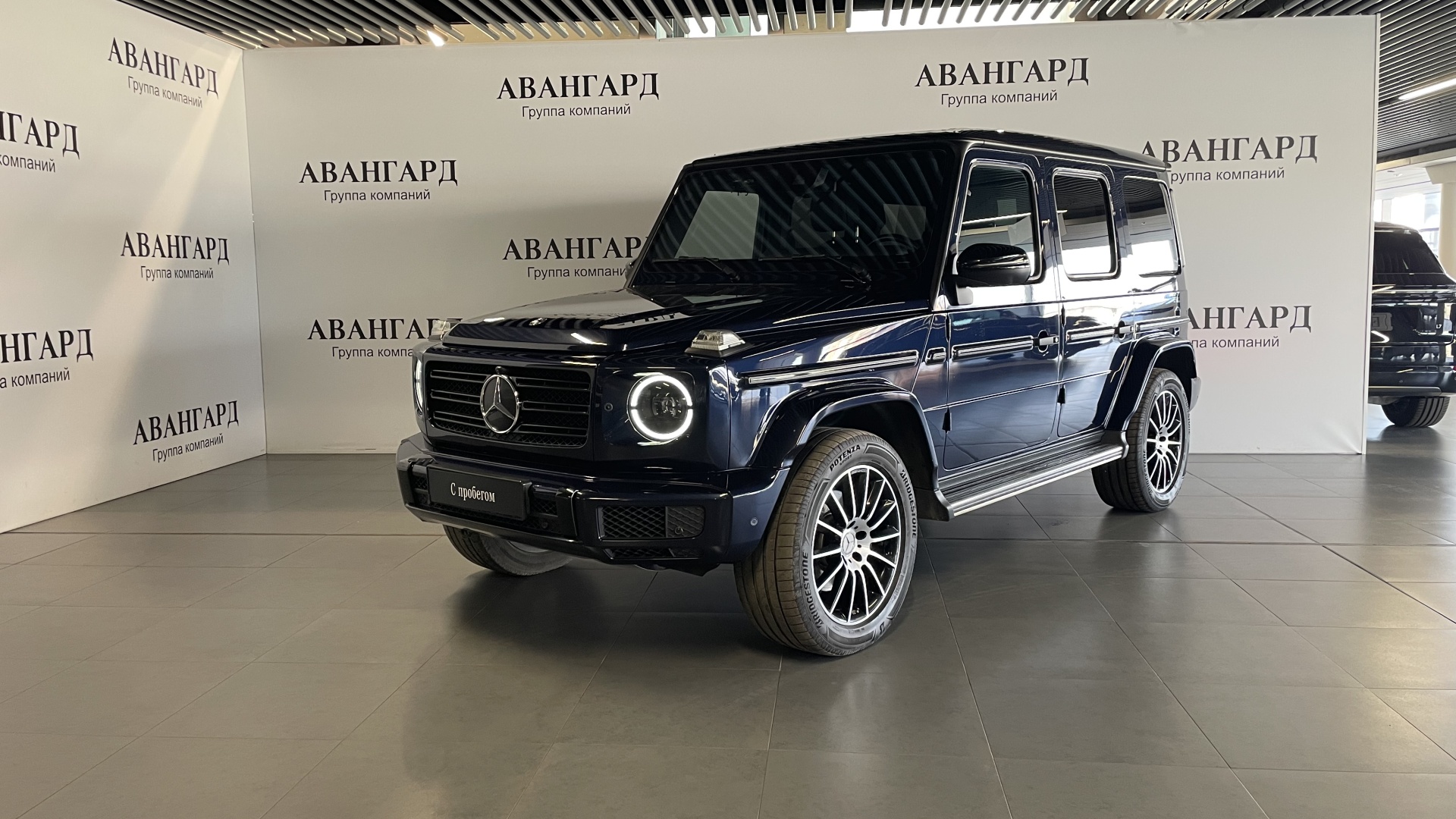 Mercedes-Benz G 500 двигатель 4 литра (422 л.с.) Синий