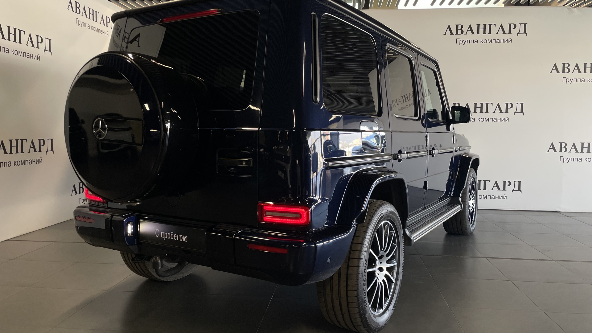 Mercedes-Benz G 500 двигатель 4 литра (422 л.с.) Синий