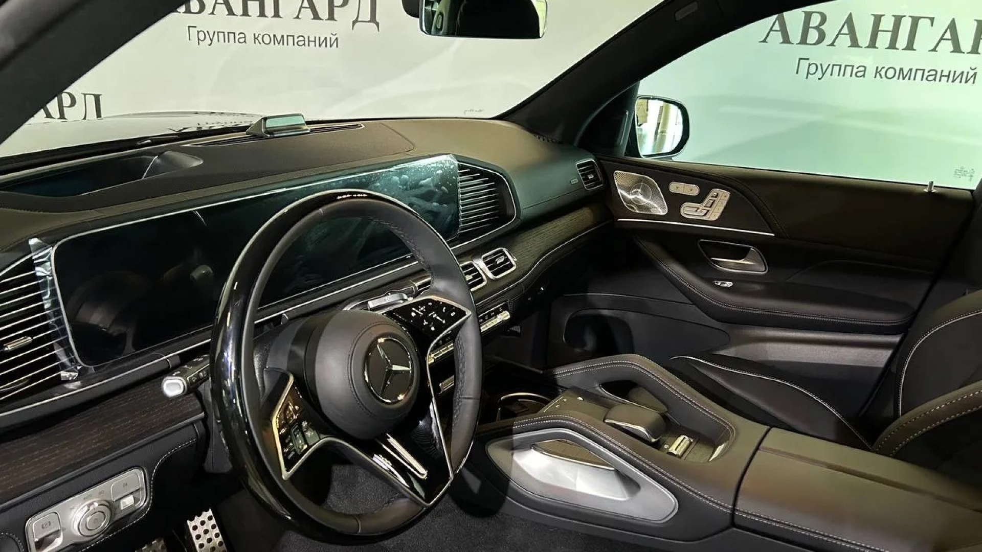 Mercedes-Benz GLS 450 4MATIC двигатель 3 литра (380 л.с.) Черный