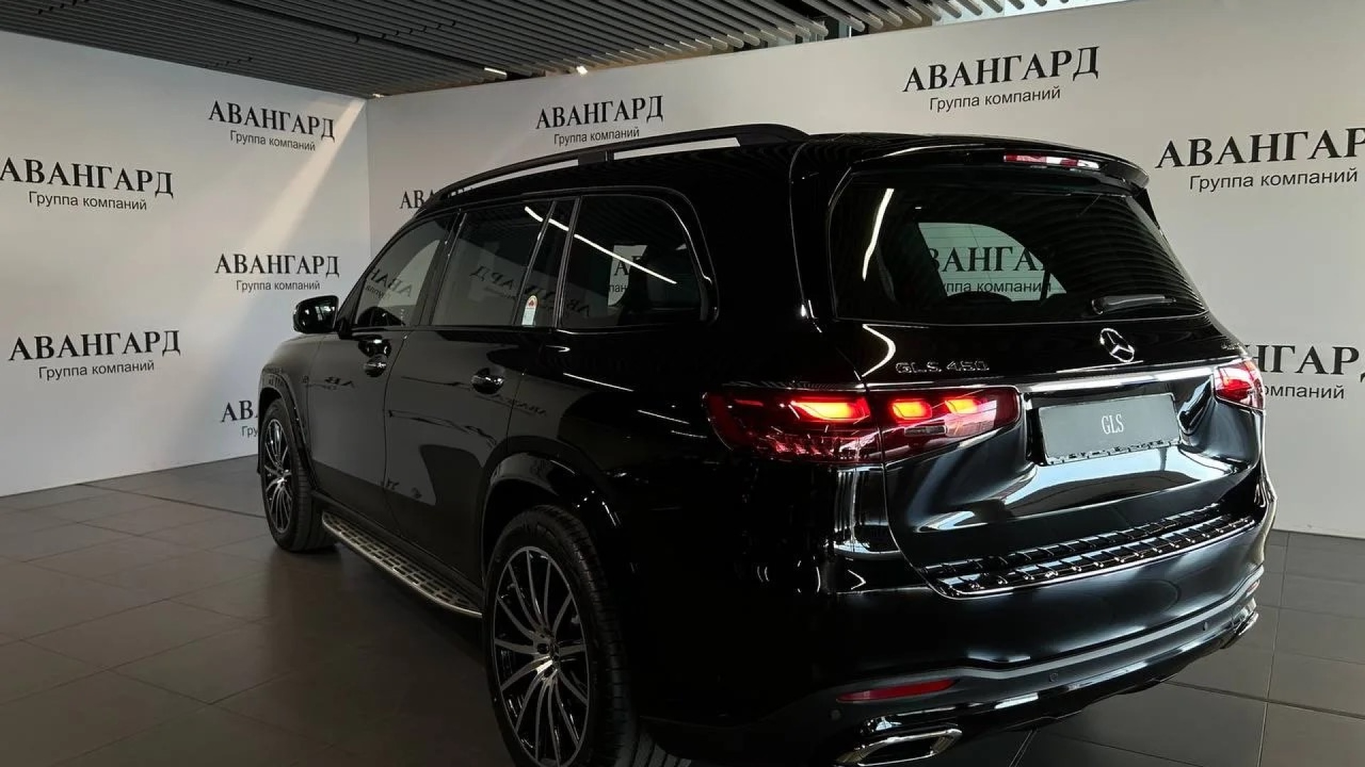 Mercedes-Benz GLS 450 4MATIC двигатель 3 литра (380 л.с.) Черный