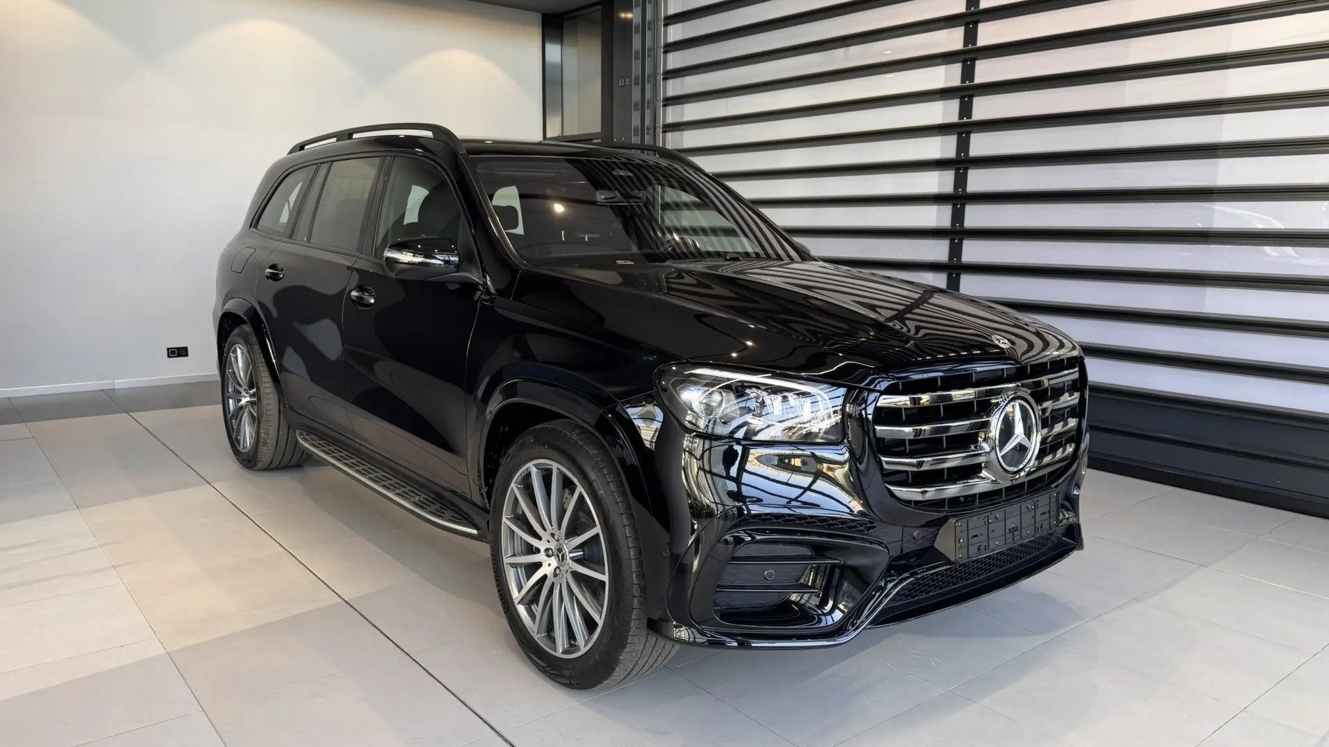 Mercedes-Benz GLS 450 d 4MATIC двигатель 3 литра (367 л.с.) Черный