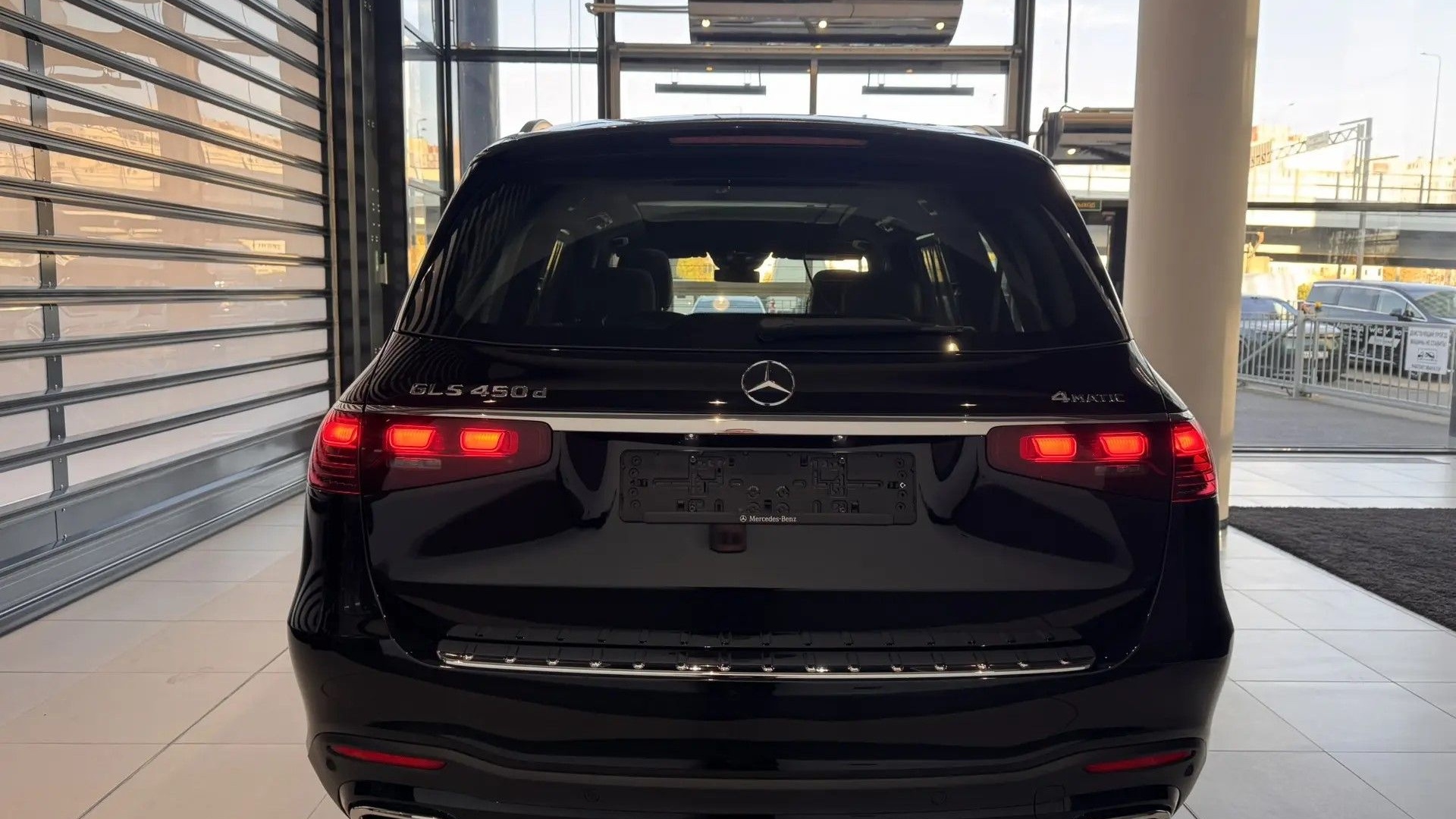 Mercedes-Benz GLS 450 d 4MATIC двигатель 3 литра (367 л.с.) Черный