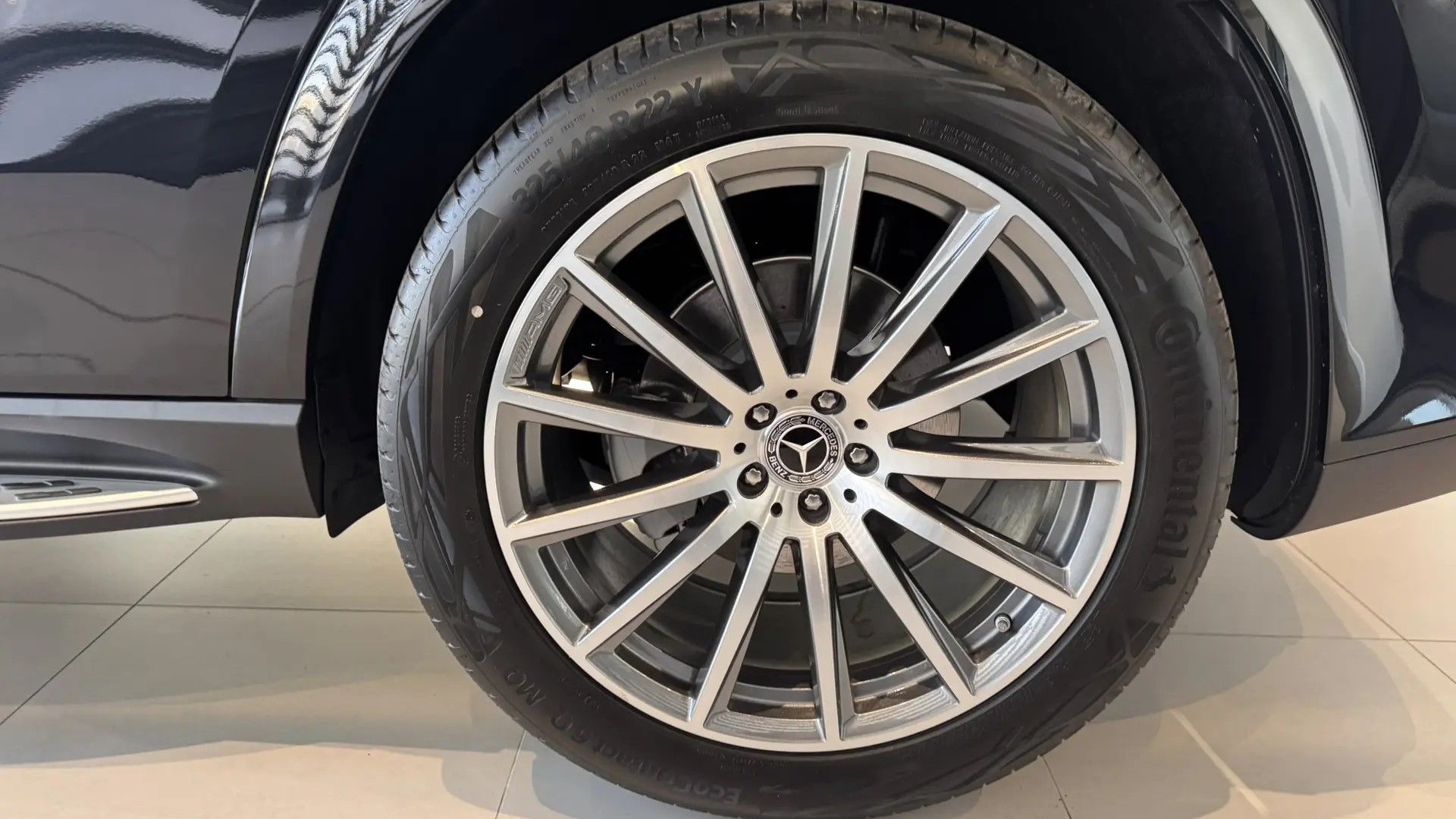 Mercedes-Benz GLS 450 d 4MATIC двигатель 3 литра (367 л.с.) Черный