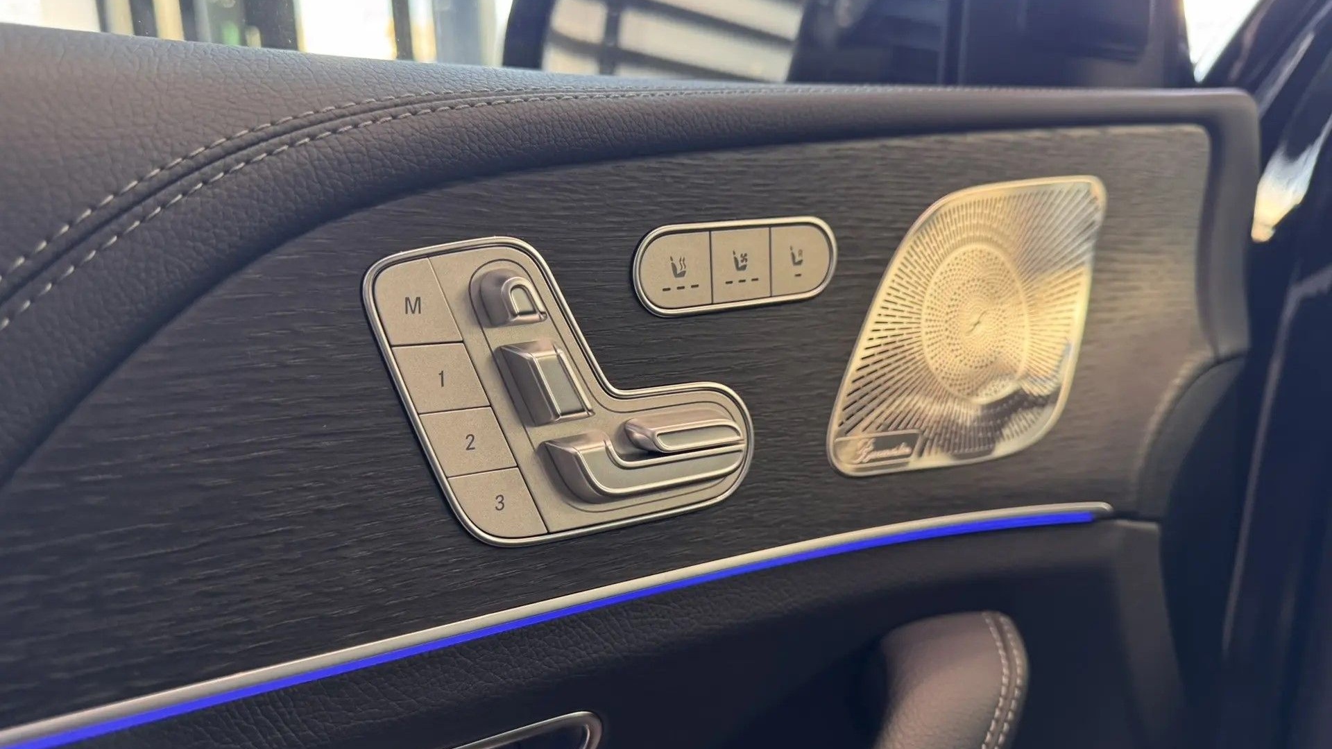 Mercedes-Benz GLS 450 d 4MATIC двигатель 3 литра (367 л.с.) Черный