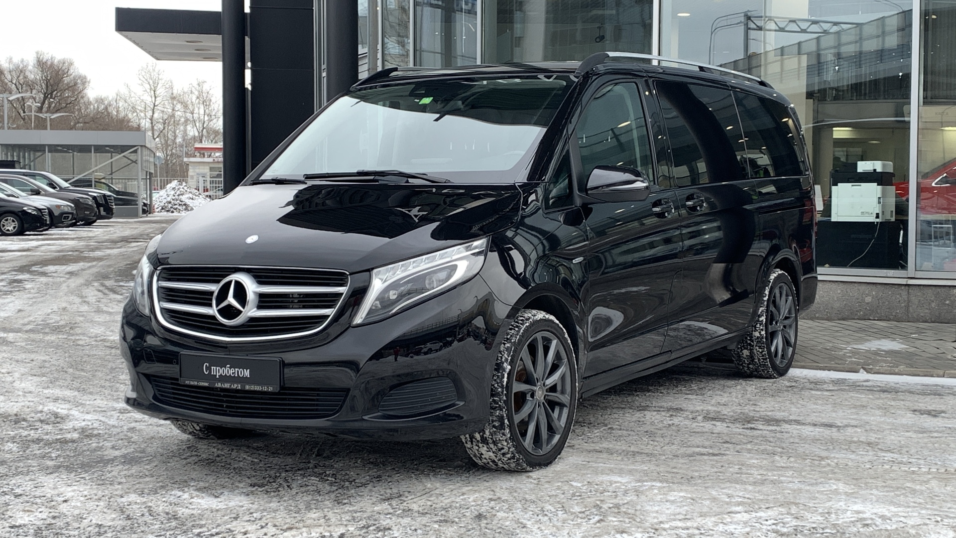 Mercedes-Benz комплектация Business двигатель 2.1 литра (190 л.с.) Черный