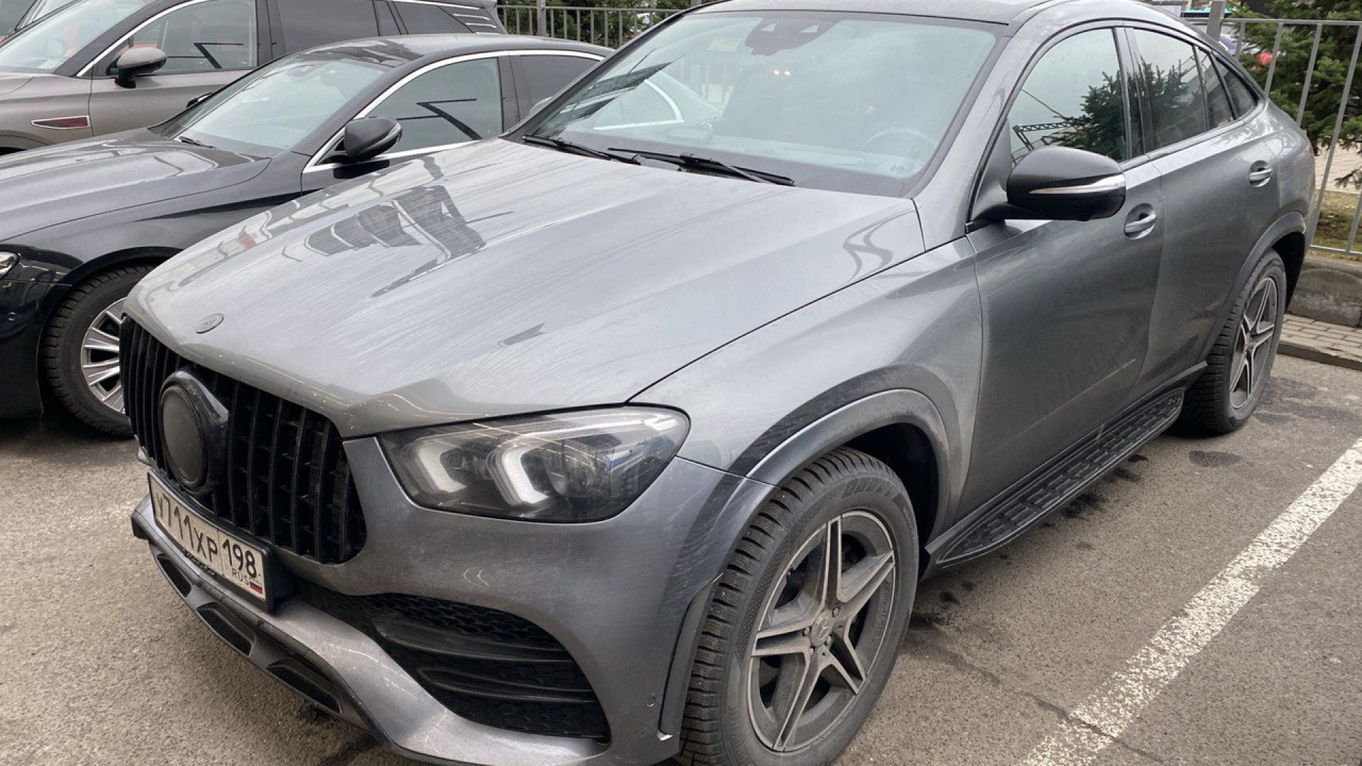 Mercedes-Benz GLE 400 d 4MATIC купе двигатель 2.9 литра (330 л.с.) Серый
