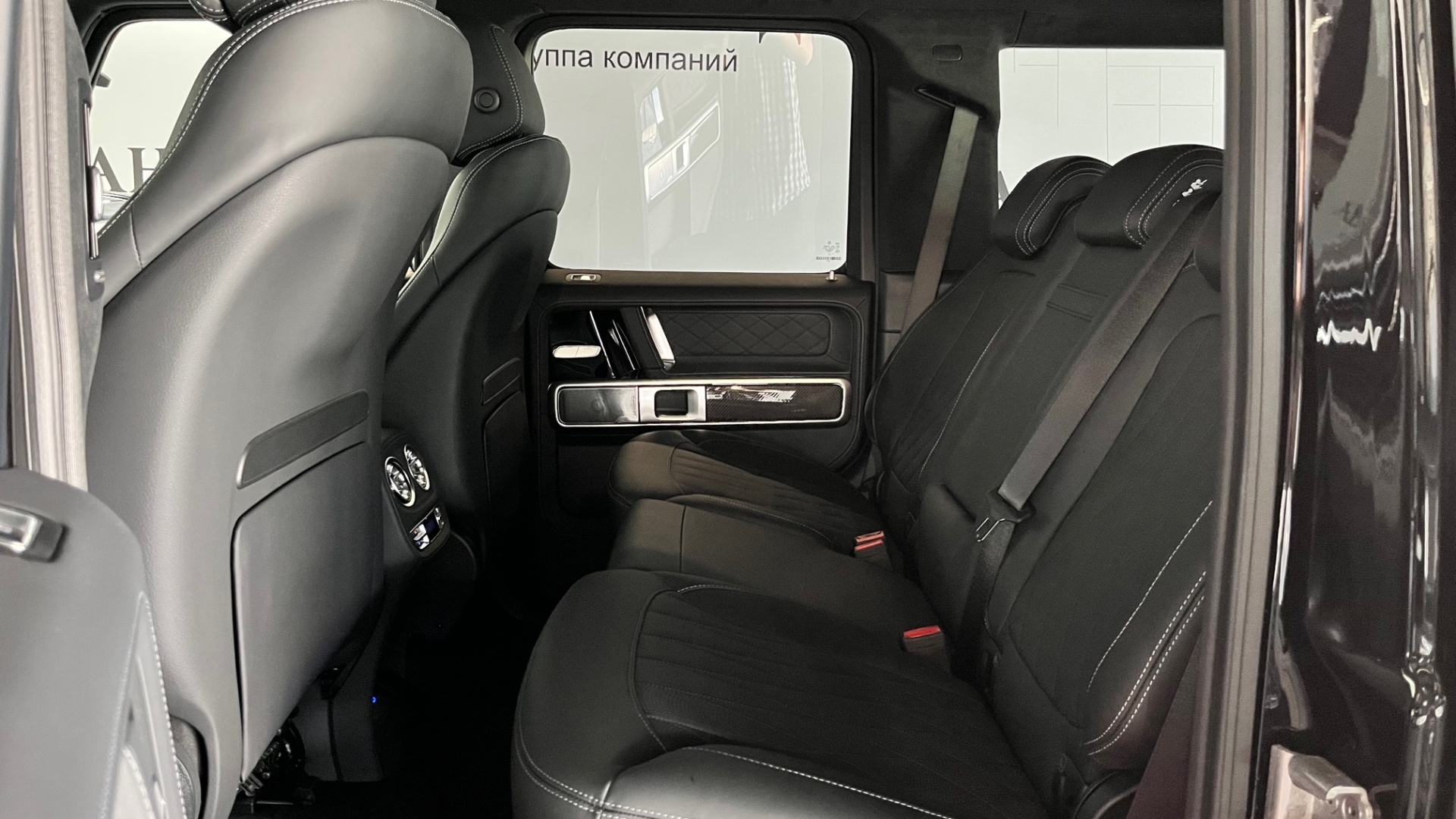 Mercedes-Benz AMG G 63 двигатель 4 литра (585 л.с.) Черный