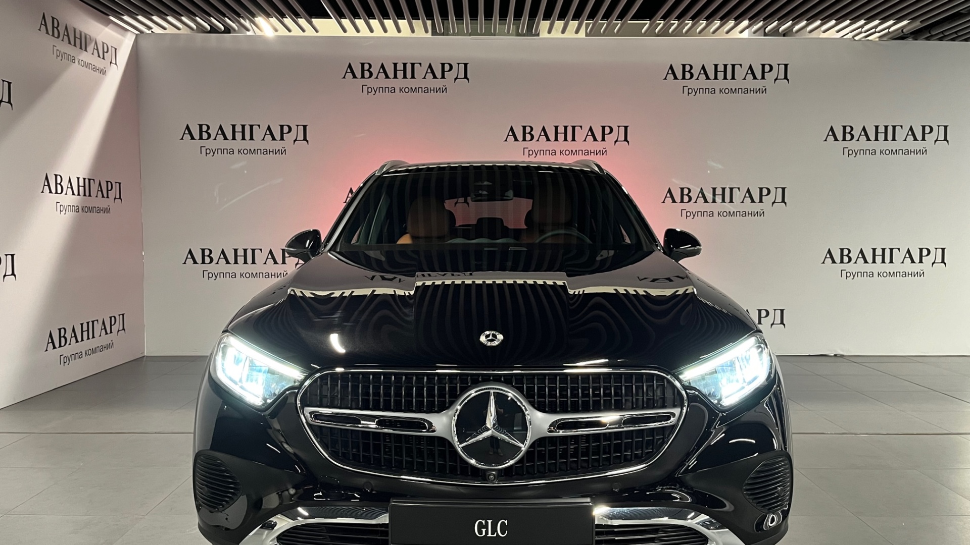 Mercedes-Benz GLC 220 d 4MATIC комплектация Sport Plus двигатель 2 литра (197 л.с.) Черный