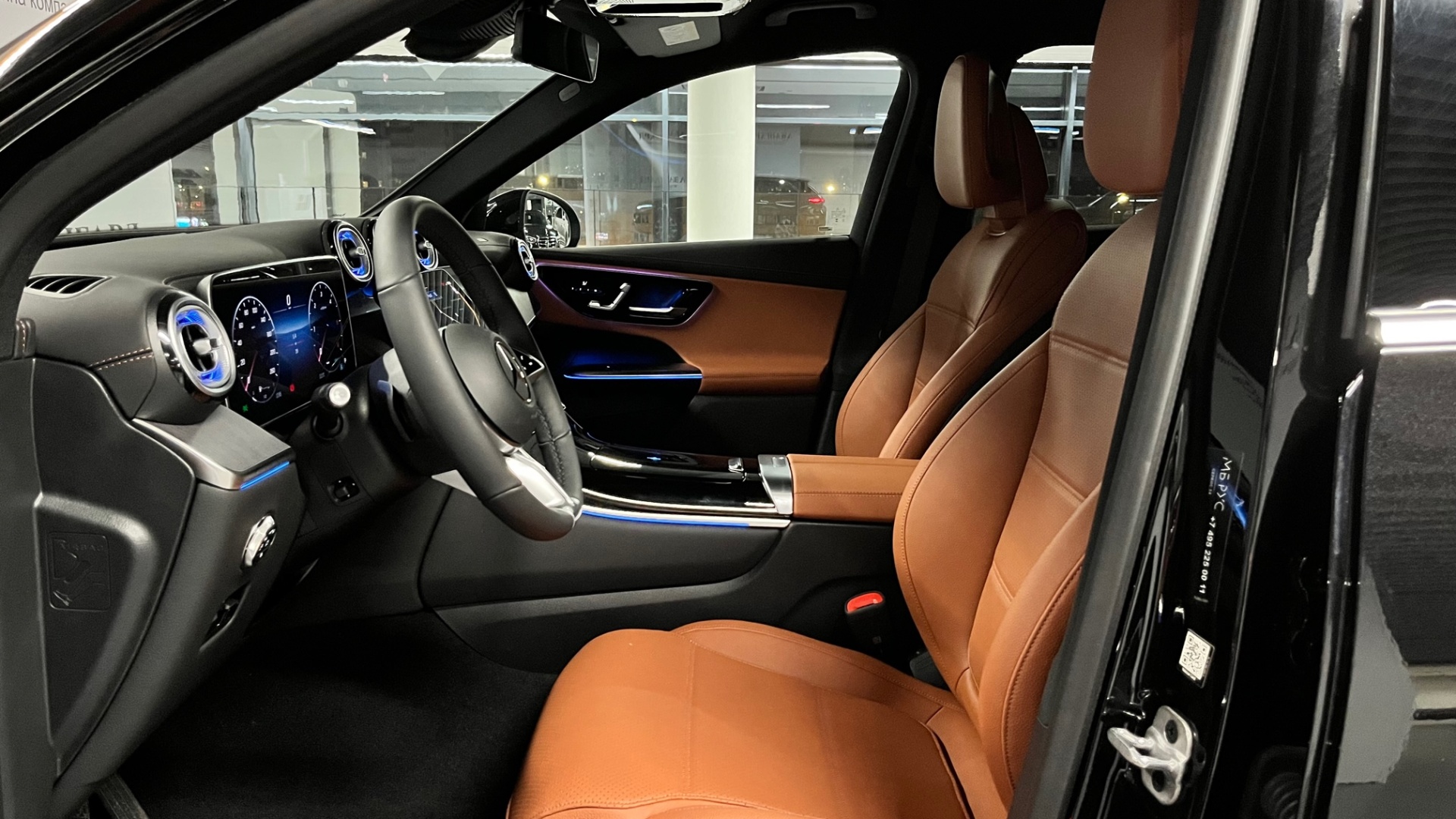 Mercedes-Benz GLC 220 d 4MATIC комплектация Sport Plus двигатель 2 литра (197 л.с.) Черный