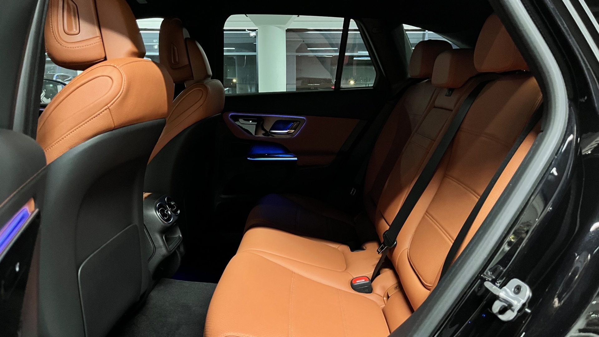 Mercedes-Benz GLC 220 d 4MATIC комплектация Sport Plus двигатель 2 литра (197 л.с.) Черный