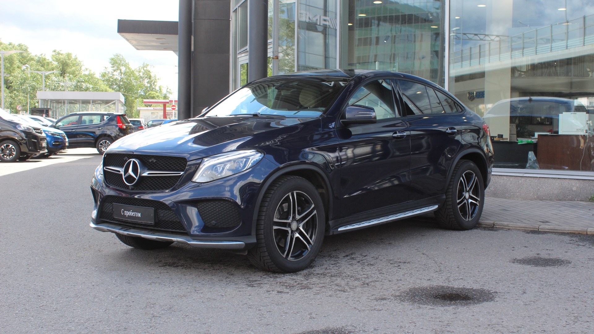 Mercedes-Benz GLE 350 d 4MATIC купе комплектация ОС двигатель 3 литра (249 л.с.) Синий