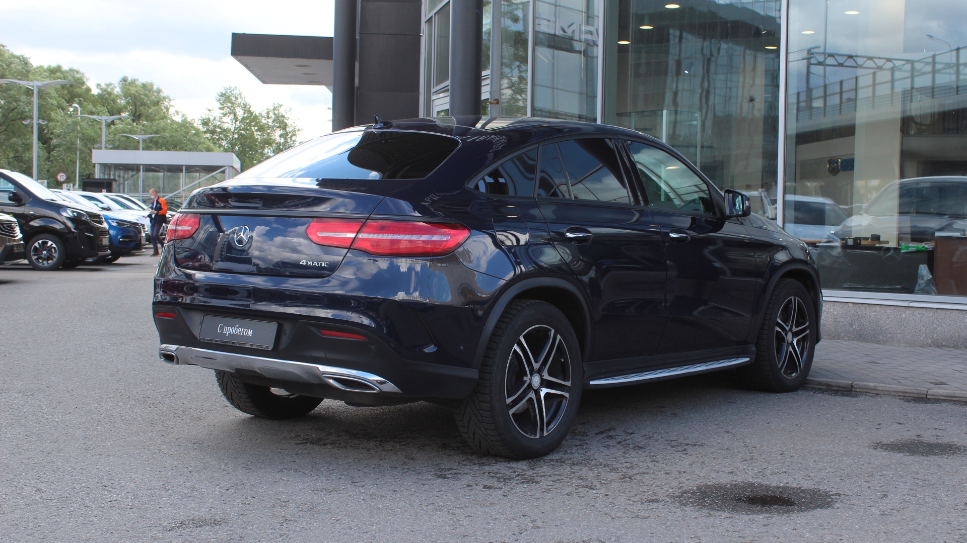 Mercedes-Benz GLE 350 d 4MATIC купе комплектация ОС двигатель 3 литра (249 л.с.) Синий