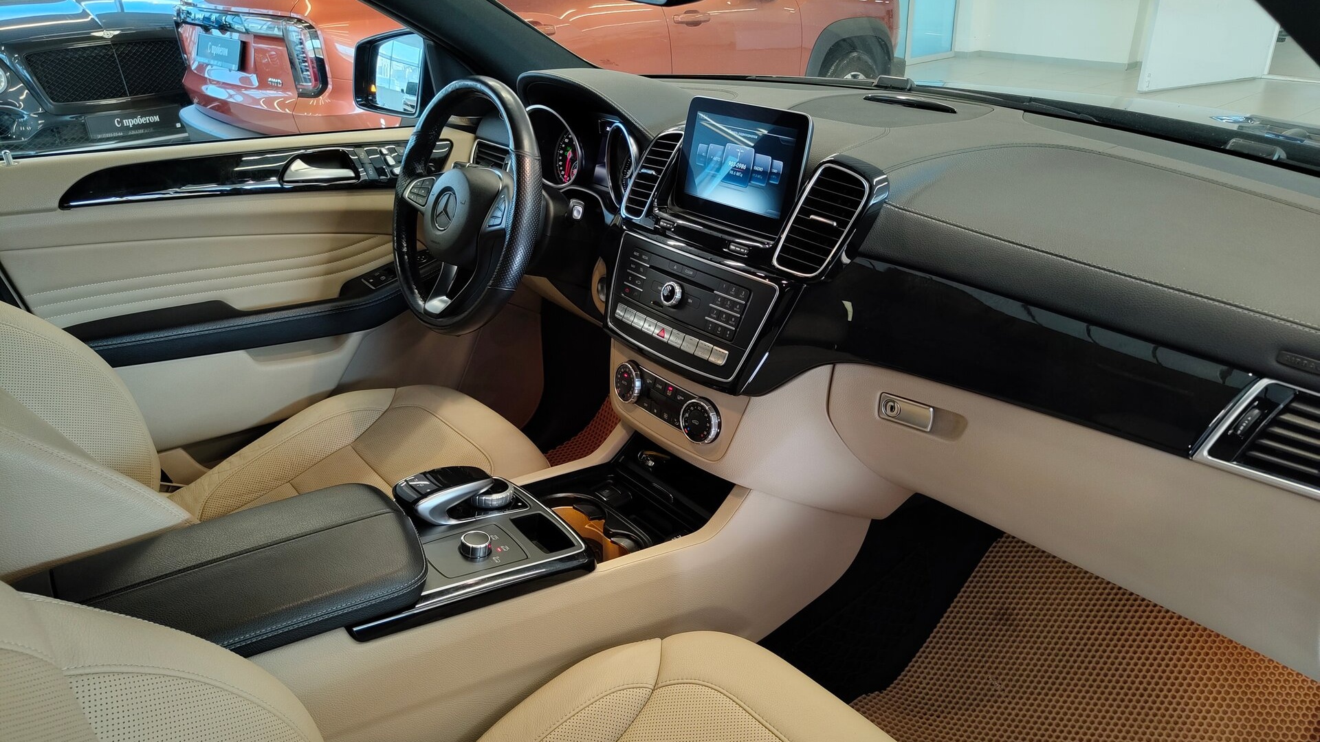 Mercedes-Benz GLE 350 d 4MATIC купе комплектация ОС двигатель 3 литра (249 л.с.) Синий