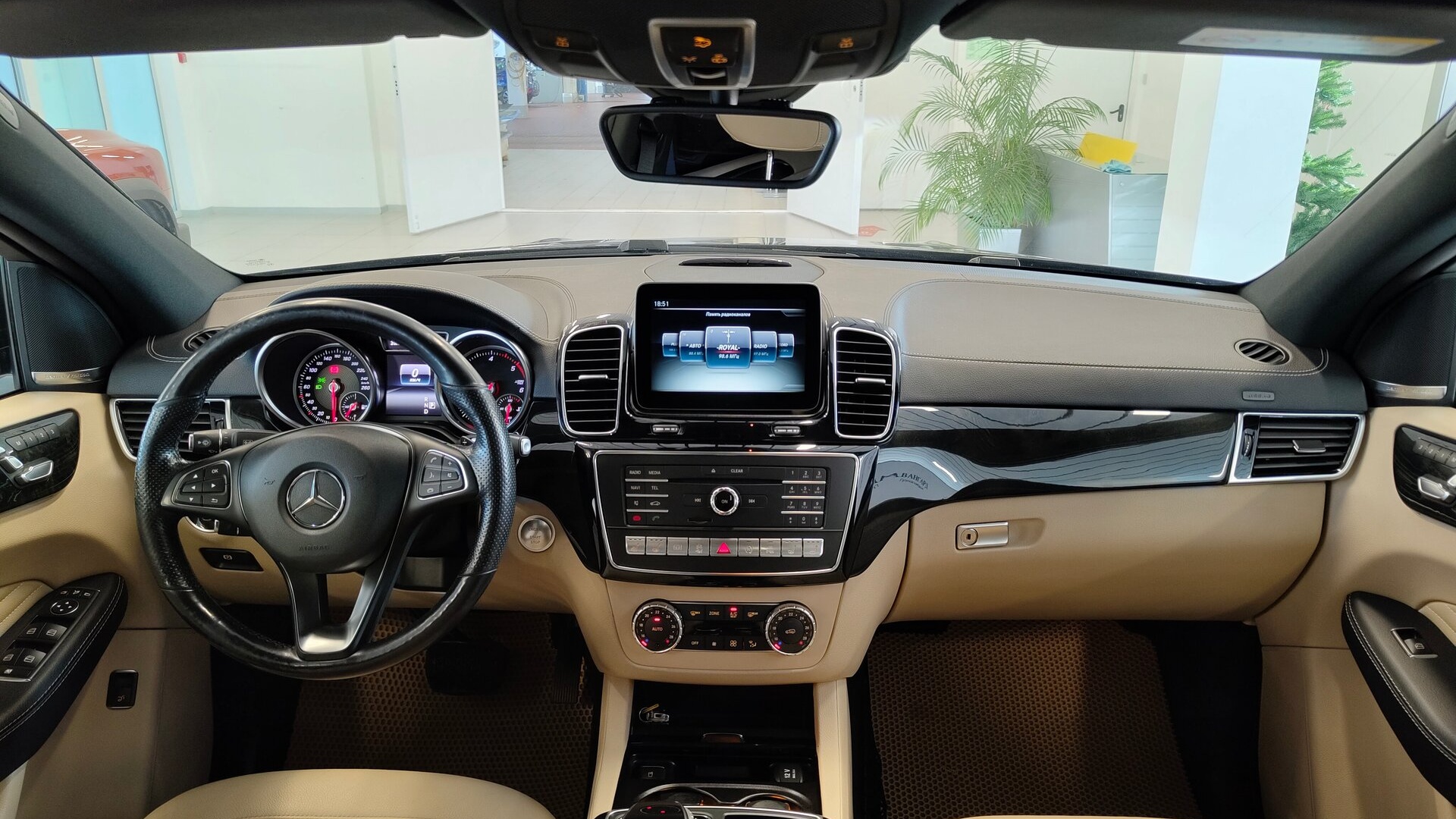 Mercedes-Benz GLE 350 d 4MATIC купе комплектация ОС двигатель 3 литра (249 л.с.) Синий
