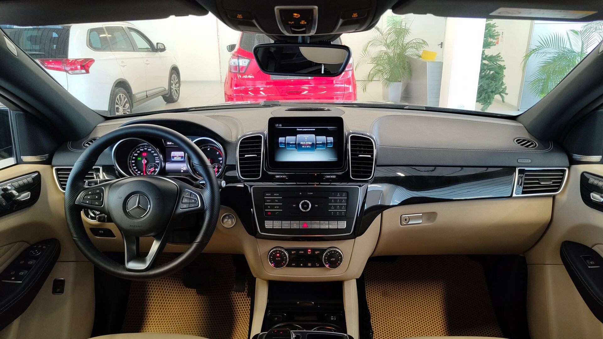 Mercedes-Benz GLE 350 d 4MATIC купе комплектация ОС двигатель 3 литра (249 л.с.) Синий