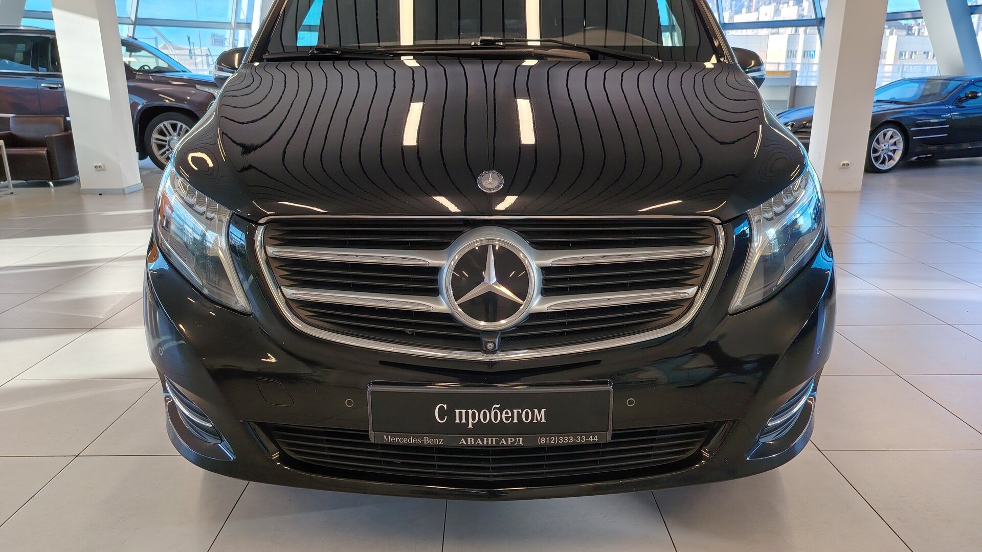 Mercedes-Benz двигатель 2.1 литра (190 л.с.) Черный