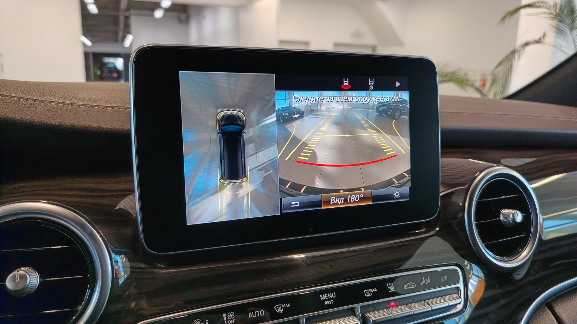 Mercedes-Benz двигатель 2.1 литра (190 л.с.) Черный