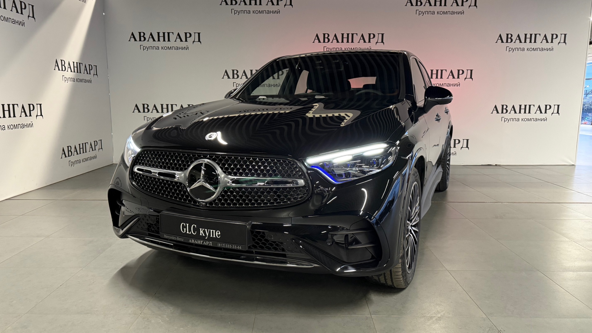 Mercedes-Benz GLC 300 4MATIC Coupe двигатель 2 литра (245 л.с.) Черный