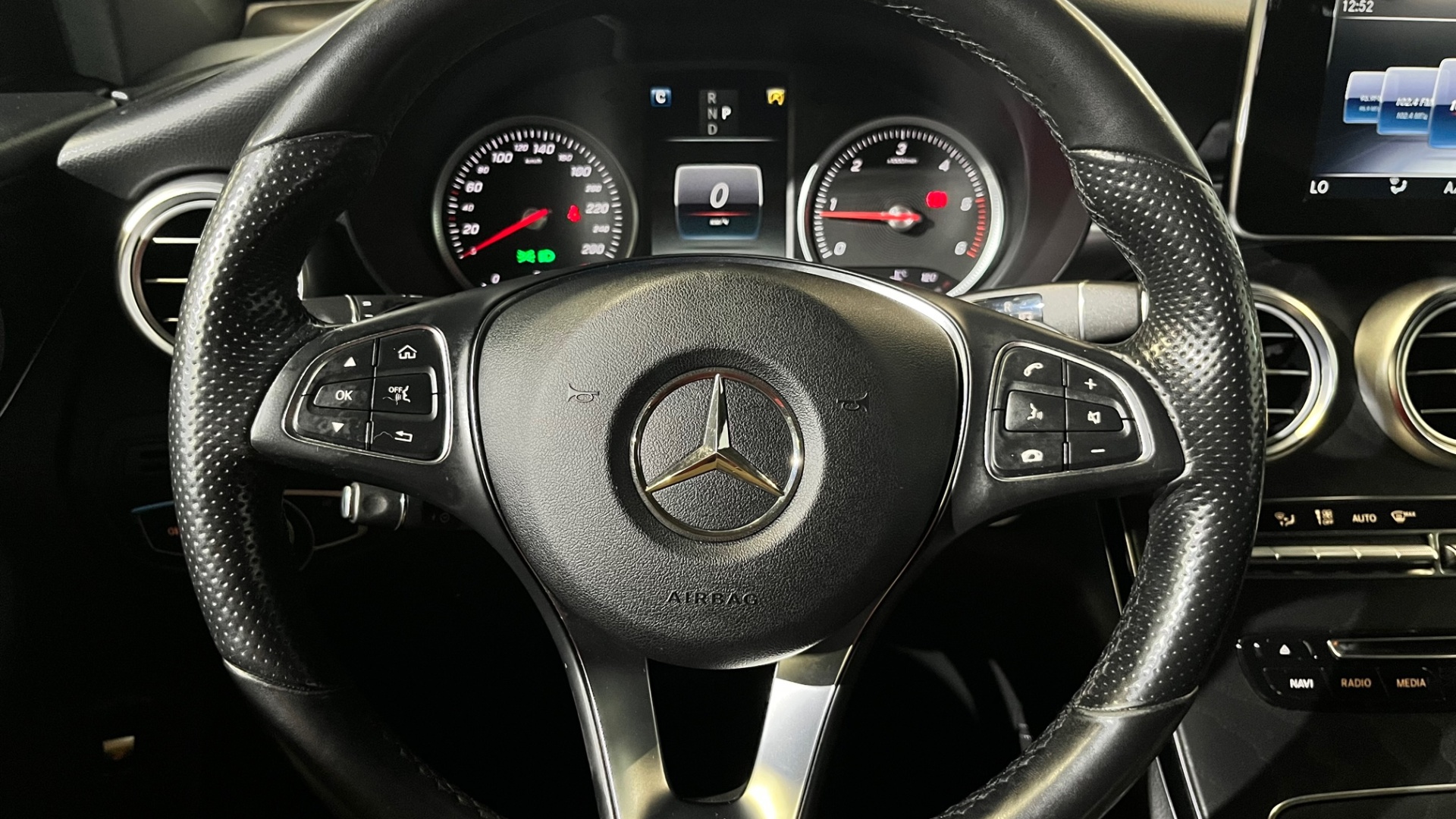 Mercedes-Benz GLC 250 d 4MATIC купе комплектация Sport двигатель 2.1 литра (204 л.с.) Черный