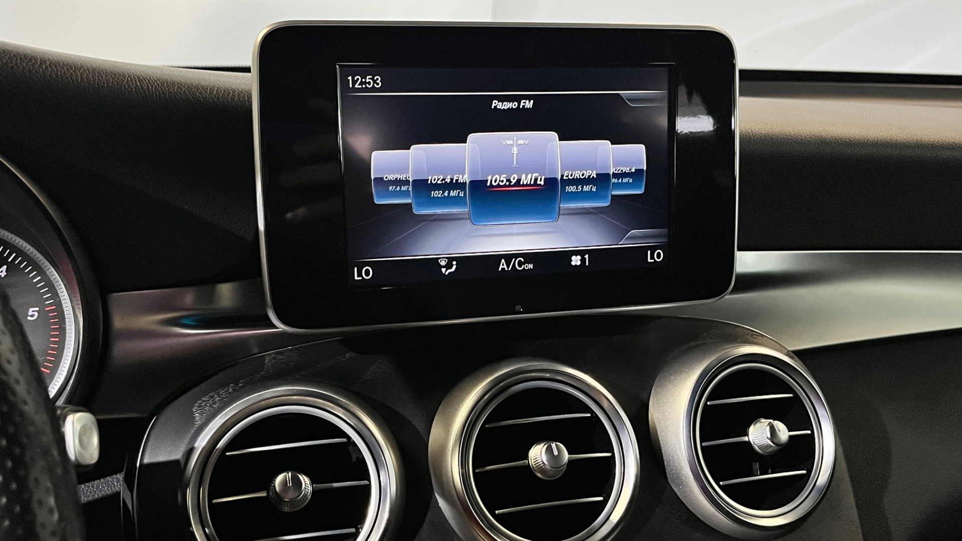 Mercedes-Benz GLC 250 d 4MATIC купе комплектация Sport двигатель 2.1 литра (204 л.с.) Черный