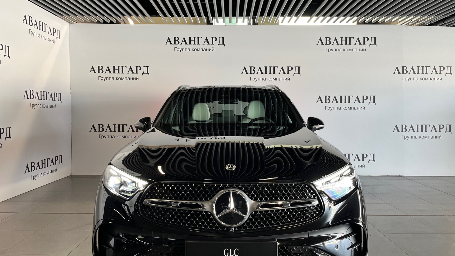 Mercedes-Benz GLC 220 d 4MATIC двигатель 2 литра (194 л.с.) Черный