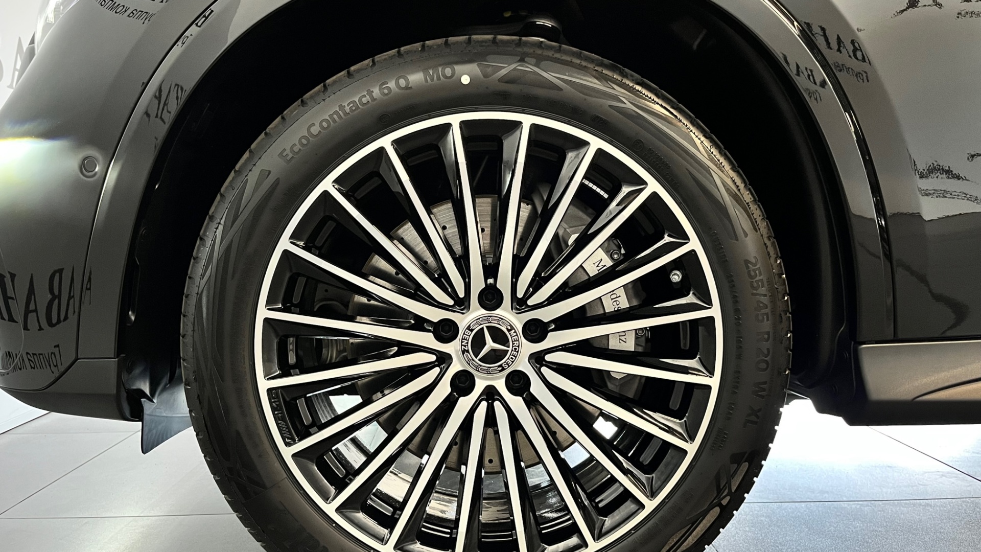 Mercedes-Benz GLC 220 d 4MATIC двигатель 2 литра (194 л.с.) Черный