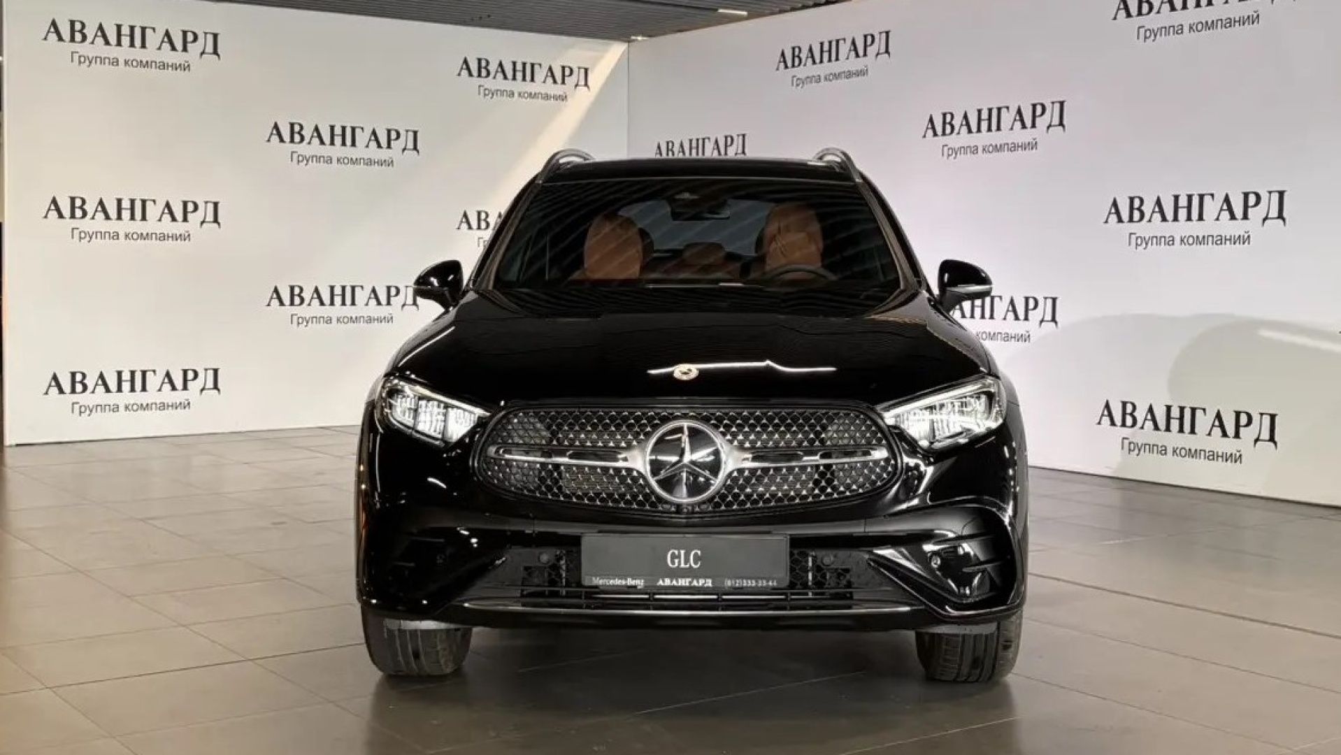 Mercedes-Benz GLC 300 L 4MATIC двигатель 2 литра (258 л.с.) Черный