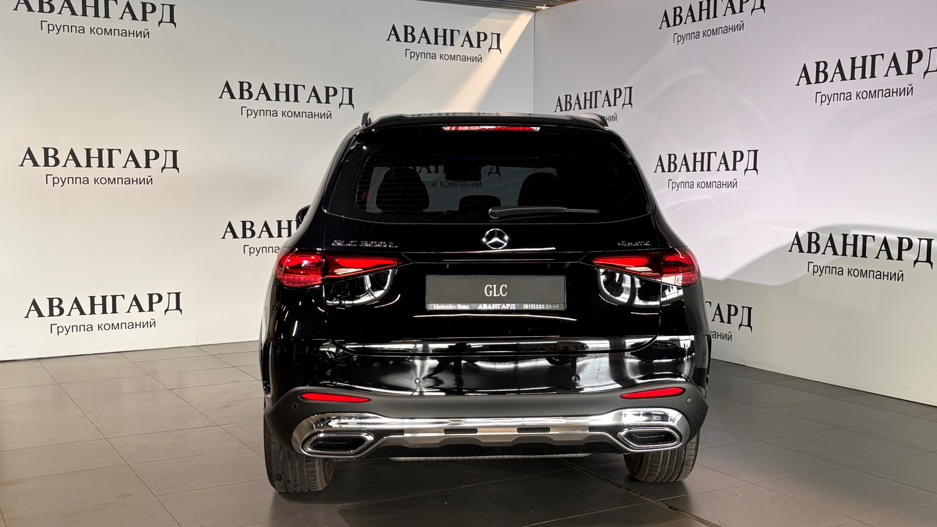 Mercedes-Benz GLC 300 L 4MATIC двигатель 2 литра (258 л.с.) Черный