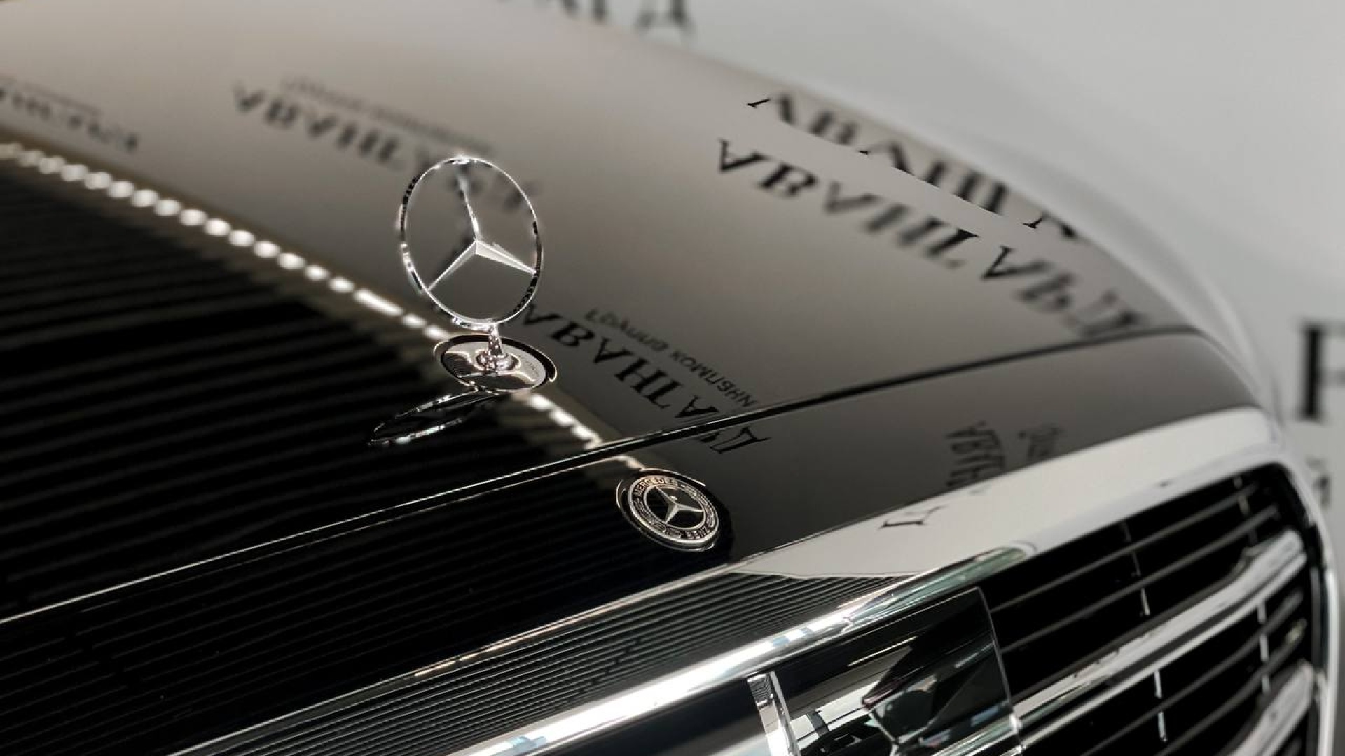 Mercedes-Benz S 350 d 4MATIC комплектация Luxury двигатель 2.9 литра (249 л.с.) Черный