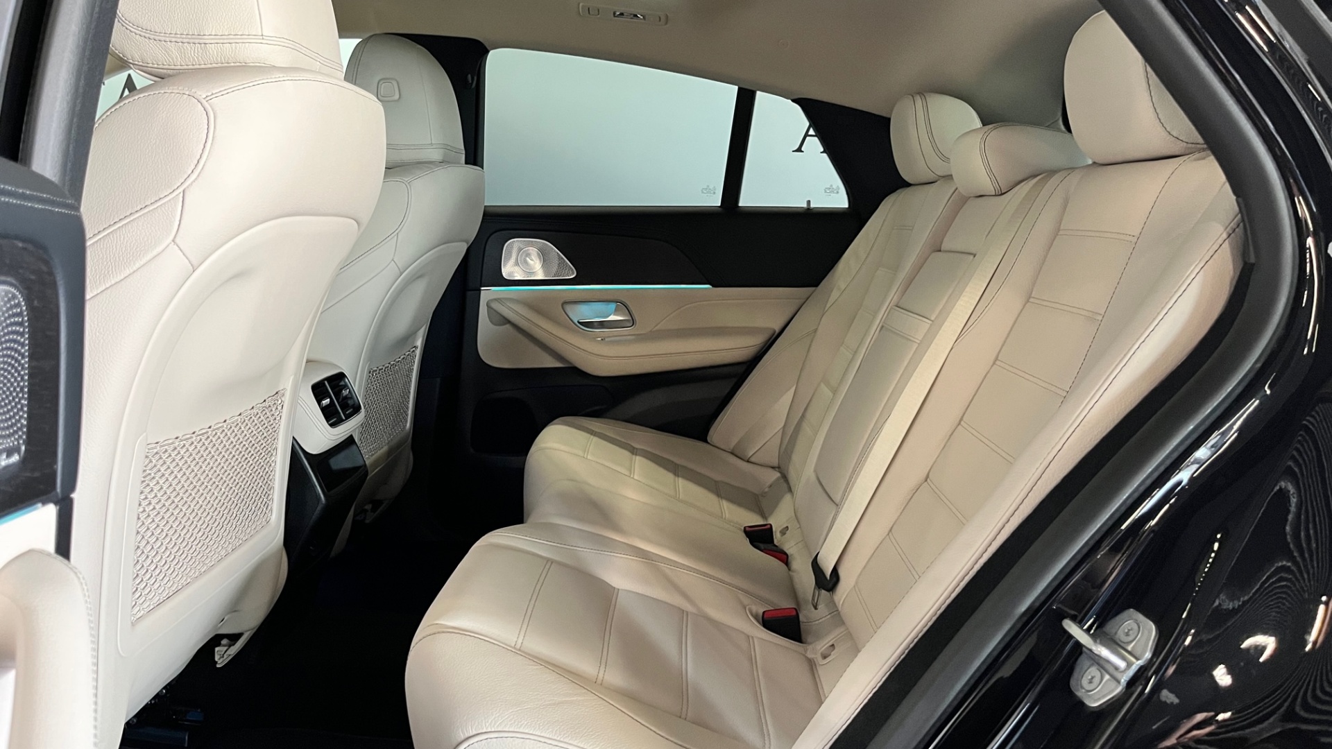 Mercedes-Benz GLE 400 d 4MATIC купе двигатель 2.9 литра (330 л.с.) Черный