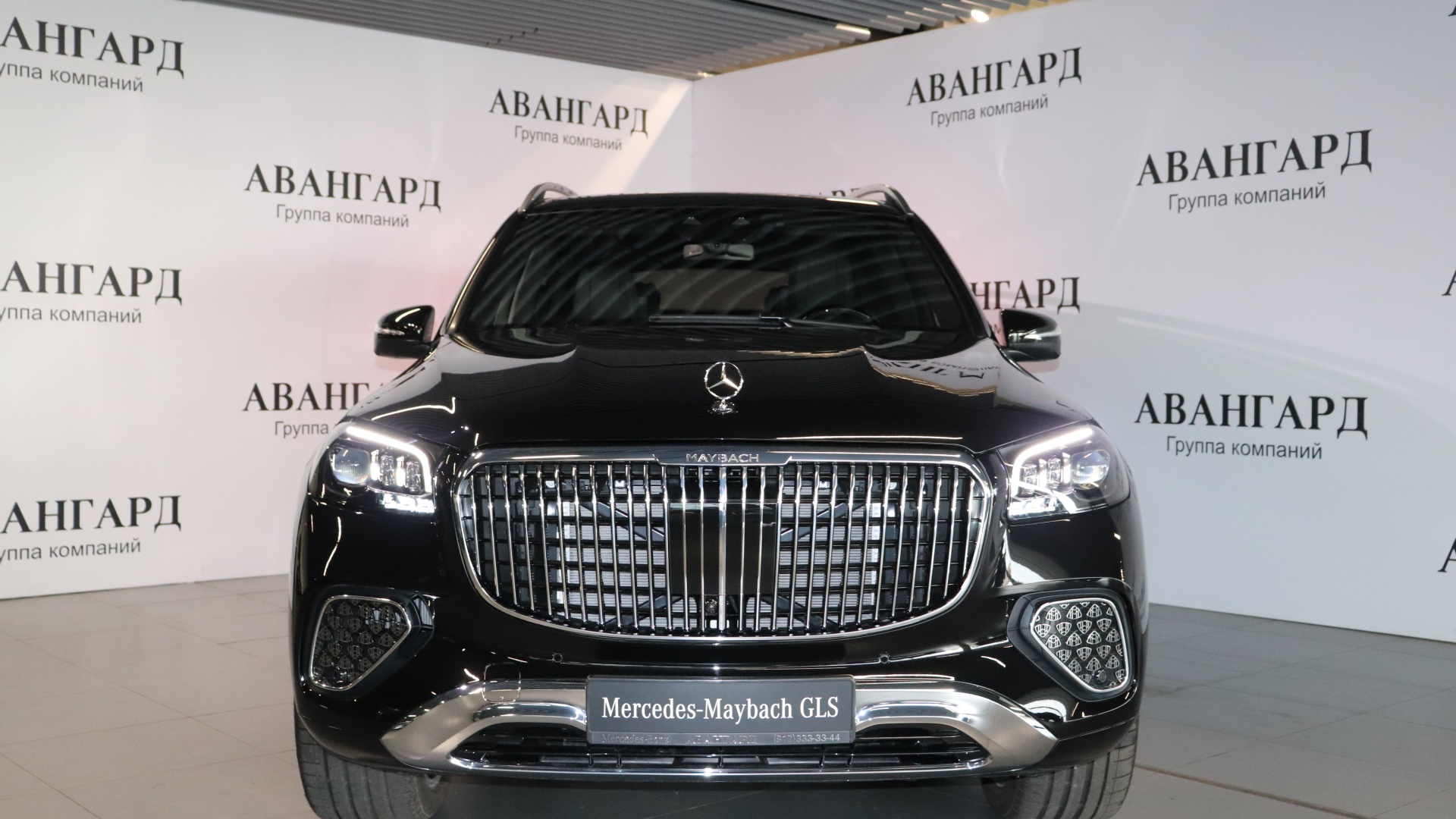 Mercedes-Benz Maybach GLS 600 4MATIC двигатель 4 литра (558 л.с.) Черный