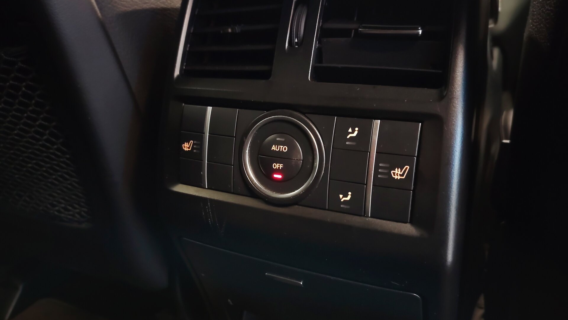 Mercedes-Benz GL 350 BLUETEC 4MATIC двигатель 3 литра (249 л.с.) Черный