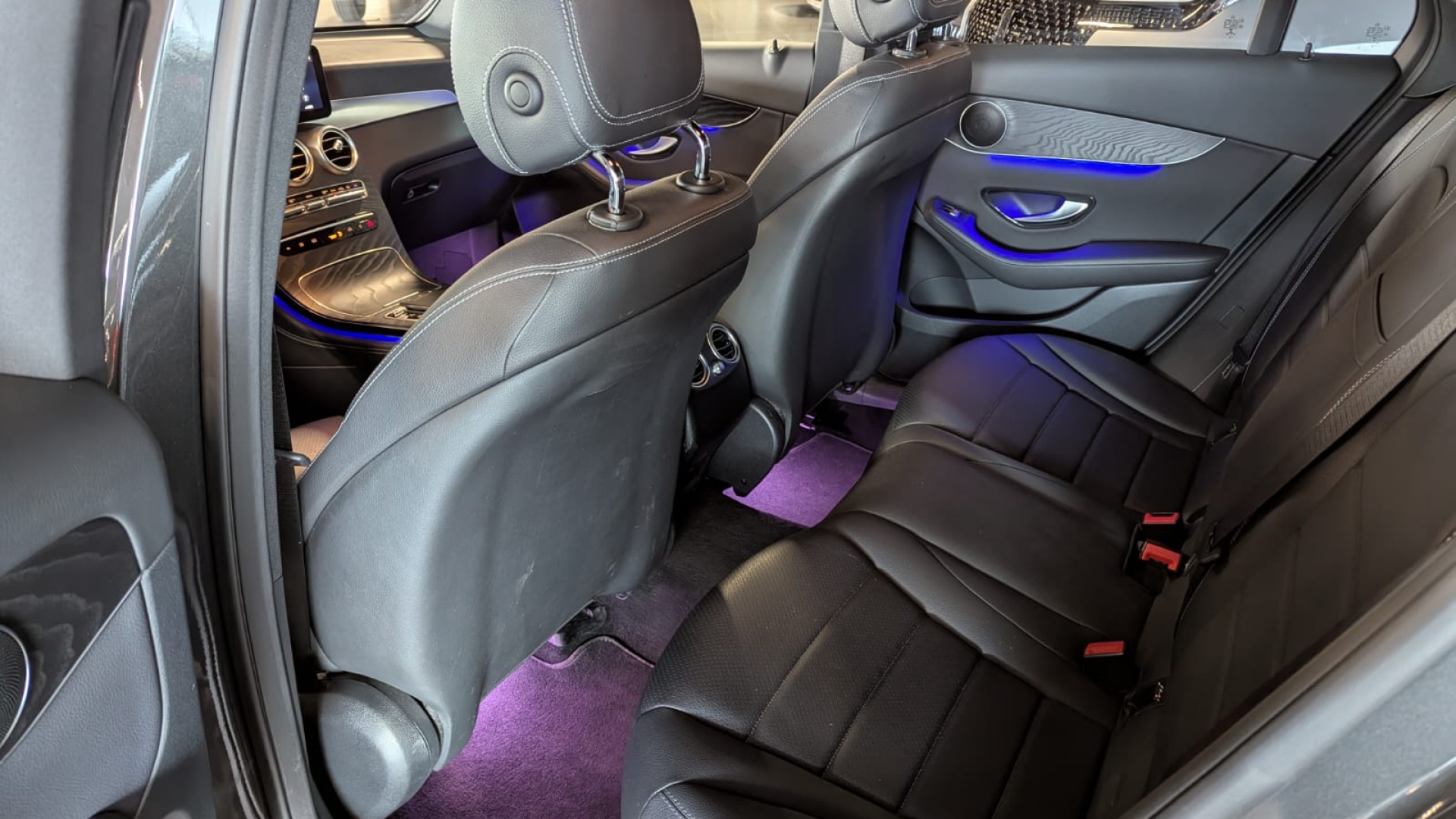 Mercedes-Benz GLC 220 d 4MATIC Купе комплектация Premium двигатель 2 литра (194 л.с.) Серый