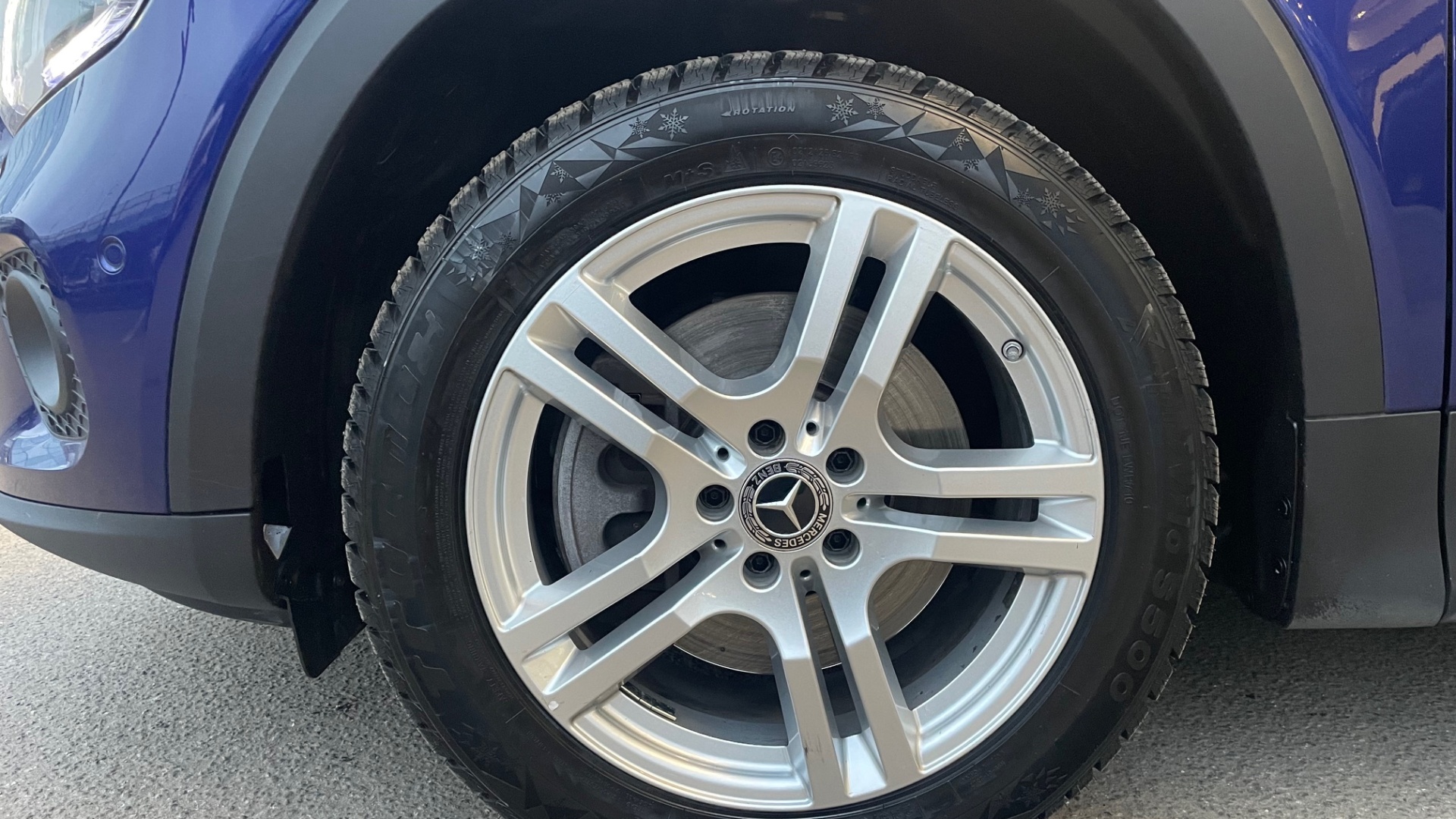 Mercedes-Benz GLB 200d 4MATIC комплектация Style двигатель 2 литра (150 л.с.) Синий