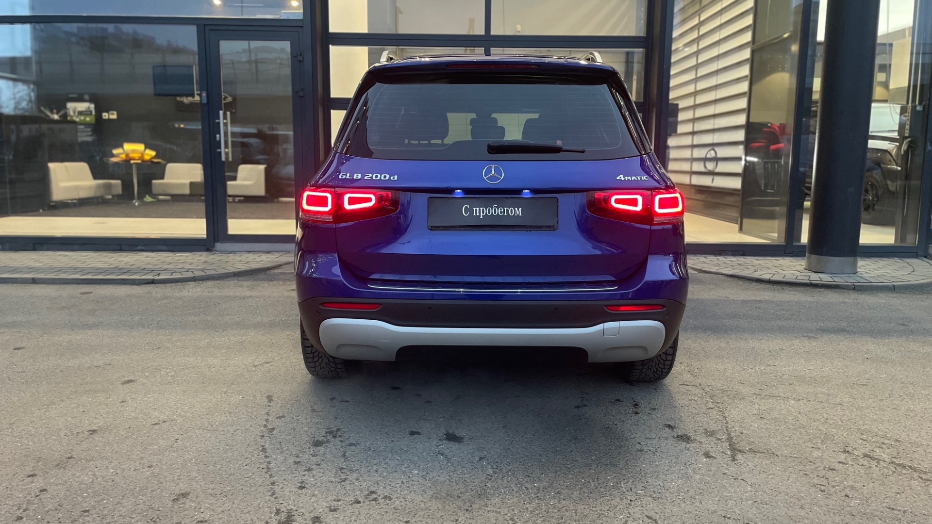 Mercedes-Benz GLB 200d 4MATIC комплектация Style двигатель 2 литра (150 л.с.) Синий