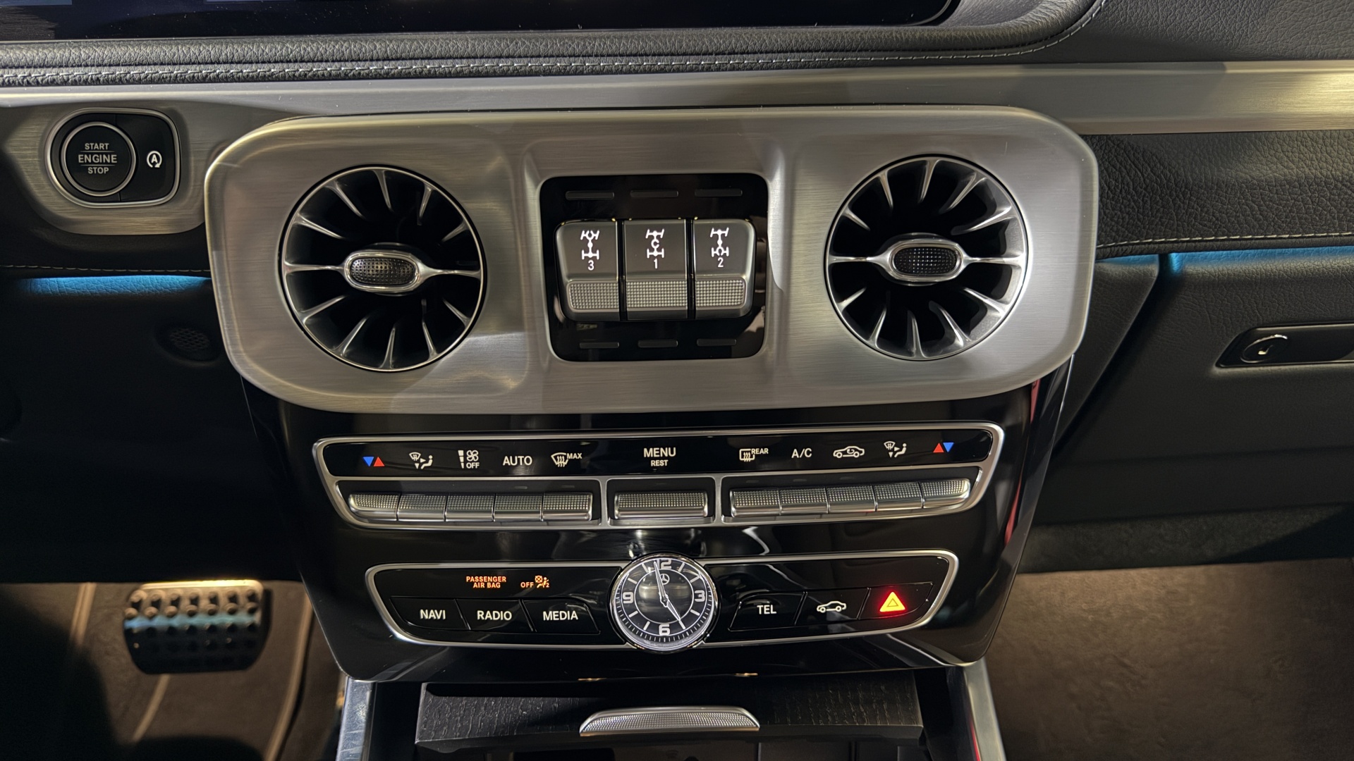 Mercedes-Benz G 400 d двигатель 2.9 литра (330 л.с.) Черный