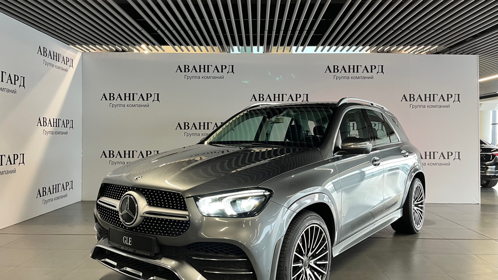 Mercedes-Benz GLE 400 d 4MATIC комплектация Sport Plus двигатель 2.9 литра (330 л.с.) Серый