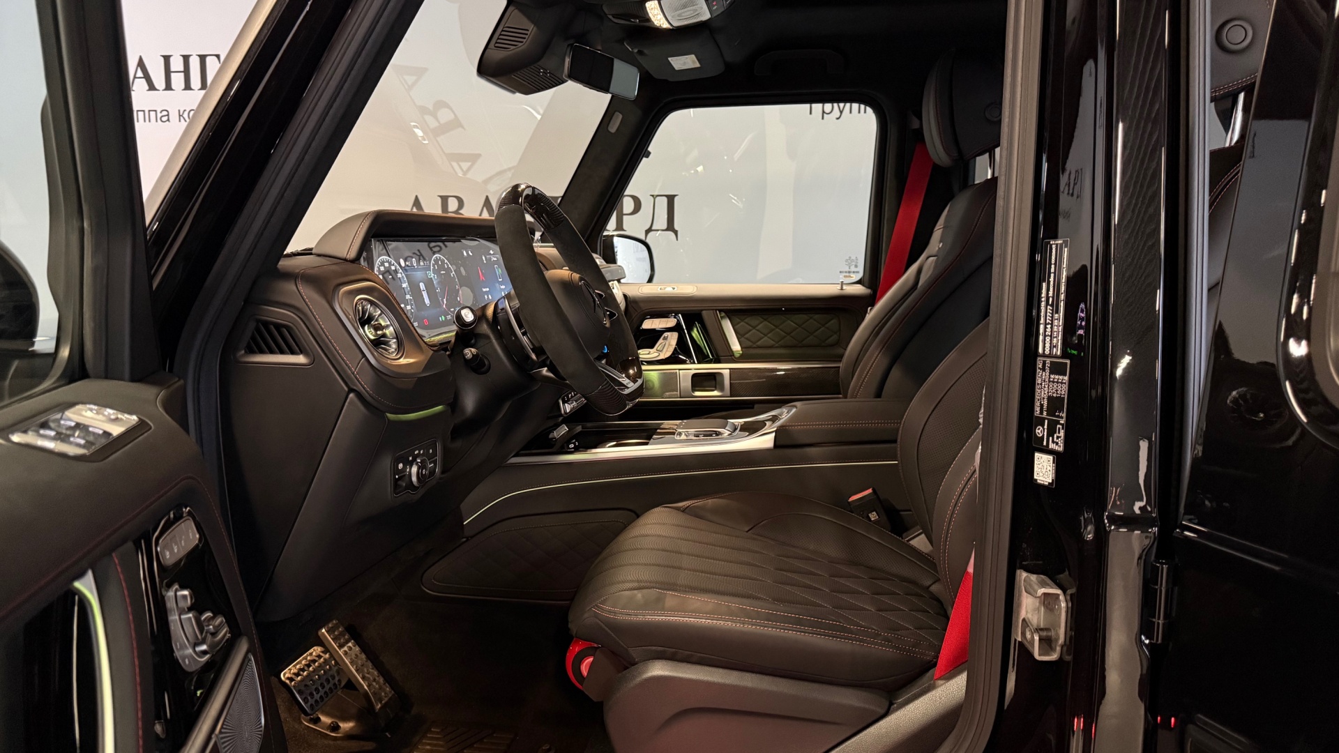 Mercedes-Benz AMG G 63 двигатель 4 литра (585 л.с.) Черный