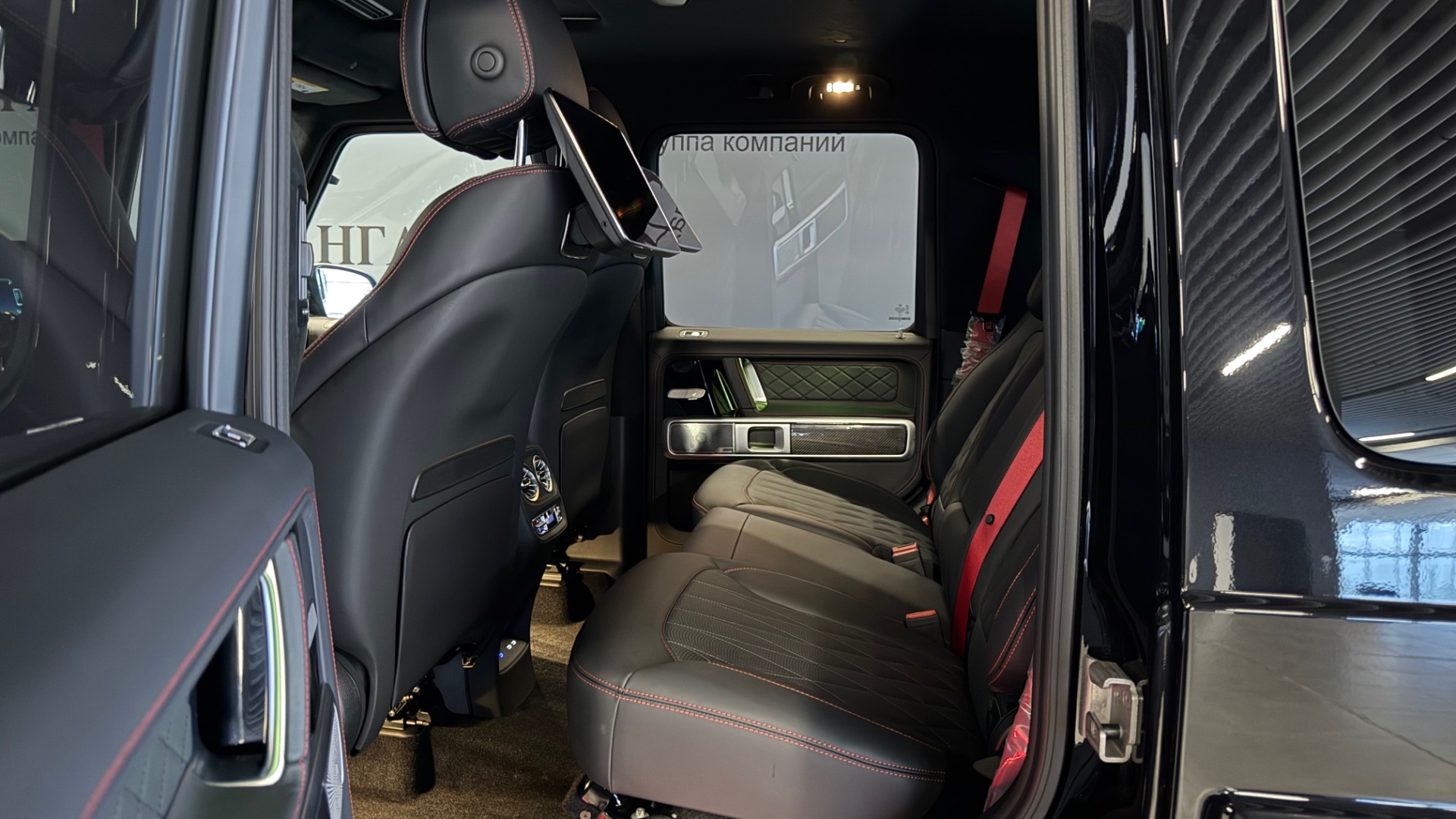 Mercedes-Benz AMG G 63 двигатель 4 литра (585 л.с.) Черный