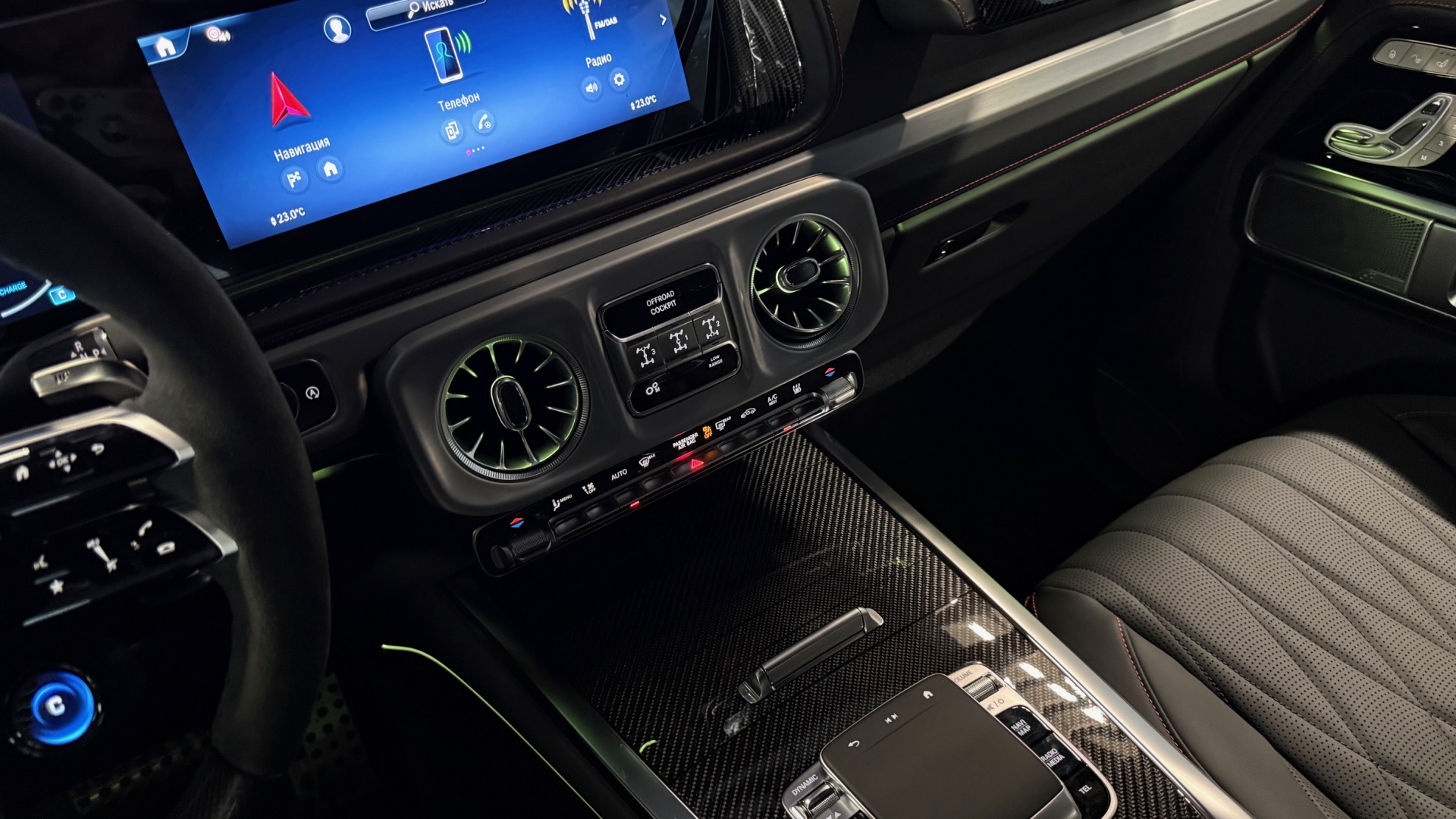 Mercedes-Benz AMG G 63 двигатель 4 литра (585 л.с.) Черный