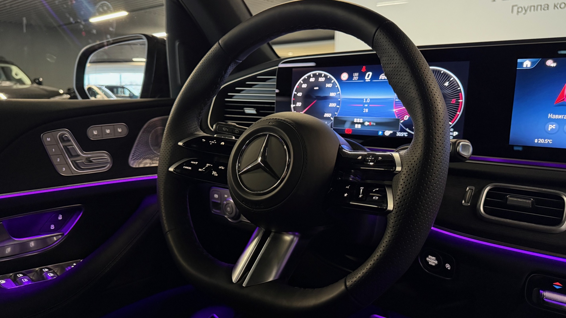 Mercedes-Benz GLS 450 d 4MATIC комплектация Premium Plus двигатель 3 литра (367 л.с.) Черный