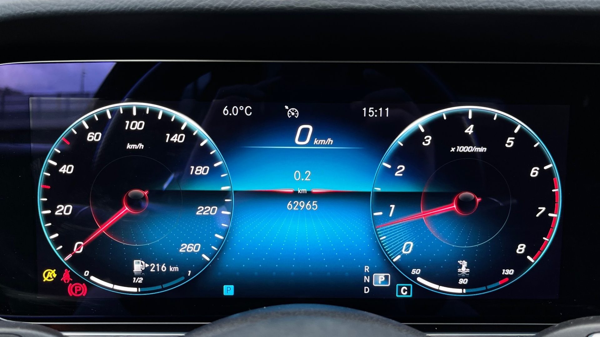 Mercedes-Benz E 200 4MATIC комплектация Sport двигатель 2 литра (197 л.с.) Черный