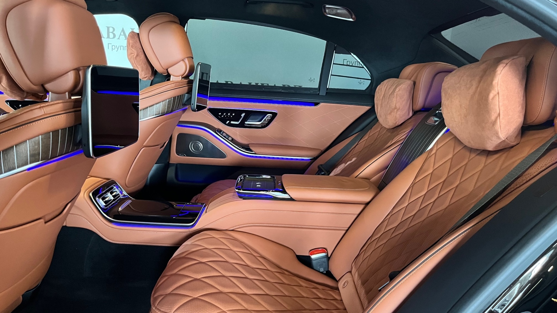 Mercedes-Benz S 580 4MATIC двигатель 4 литра (503 л.с.) Черный