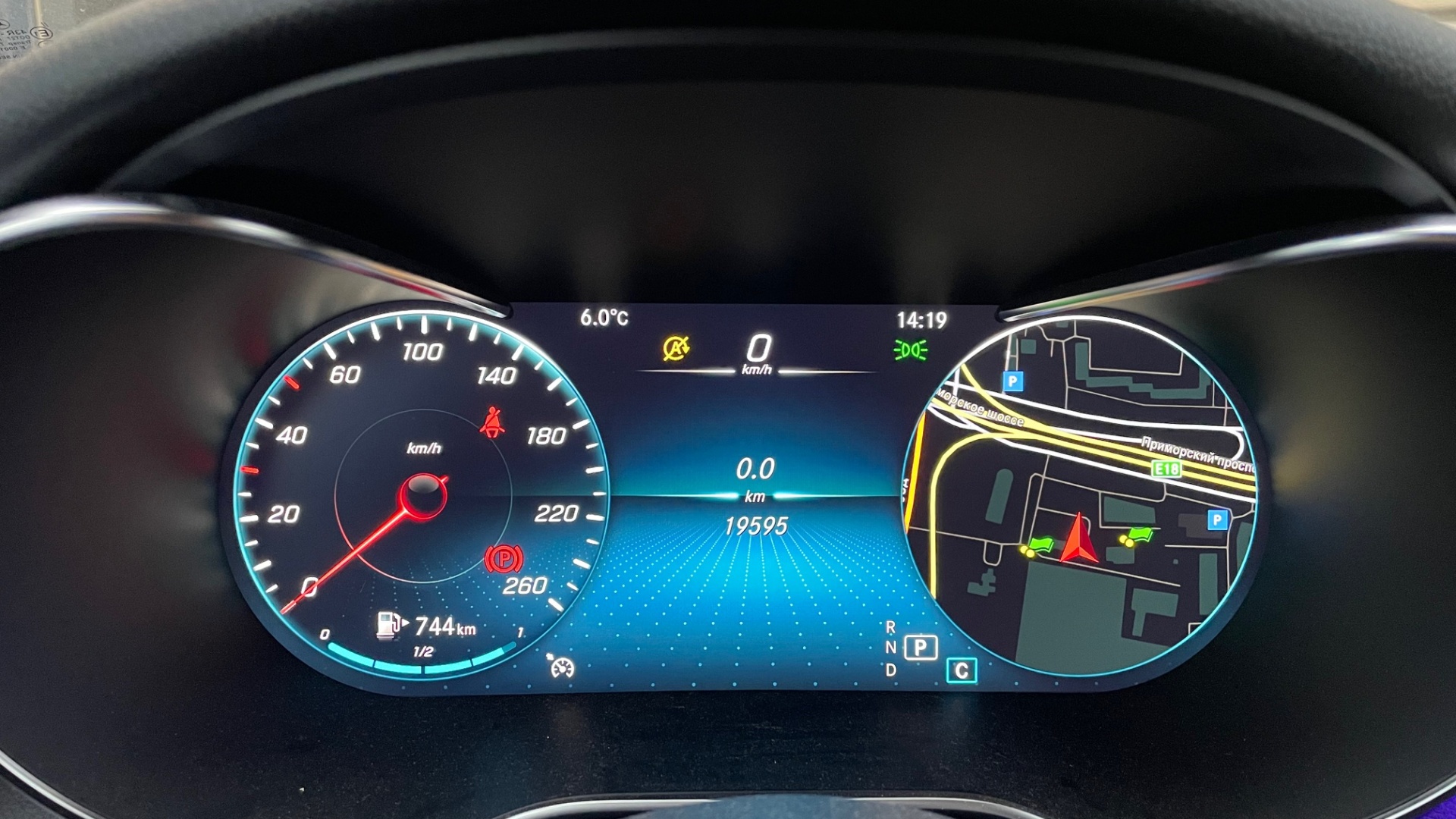 Mercedes-Benz GLC 220 d 4MATIC Купе комплектация Premium двигатель 2 литра (194 л.с.) Белый