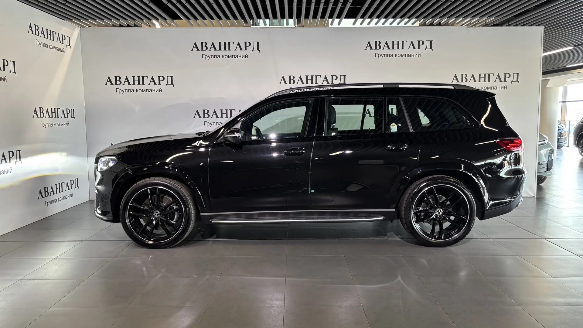 Mercedes-Benz GLS 450 d 4MATIC комплектация Sport Plus двигатель 3 литра (367 л.с.) Черный
