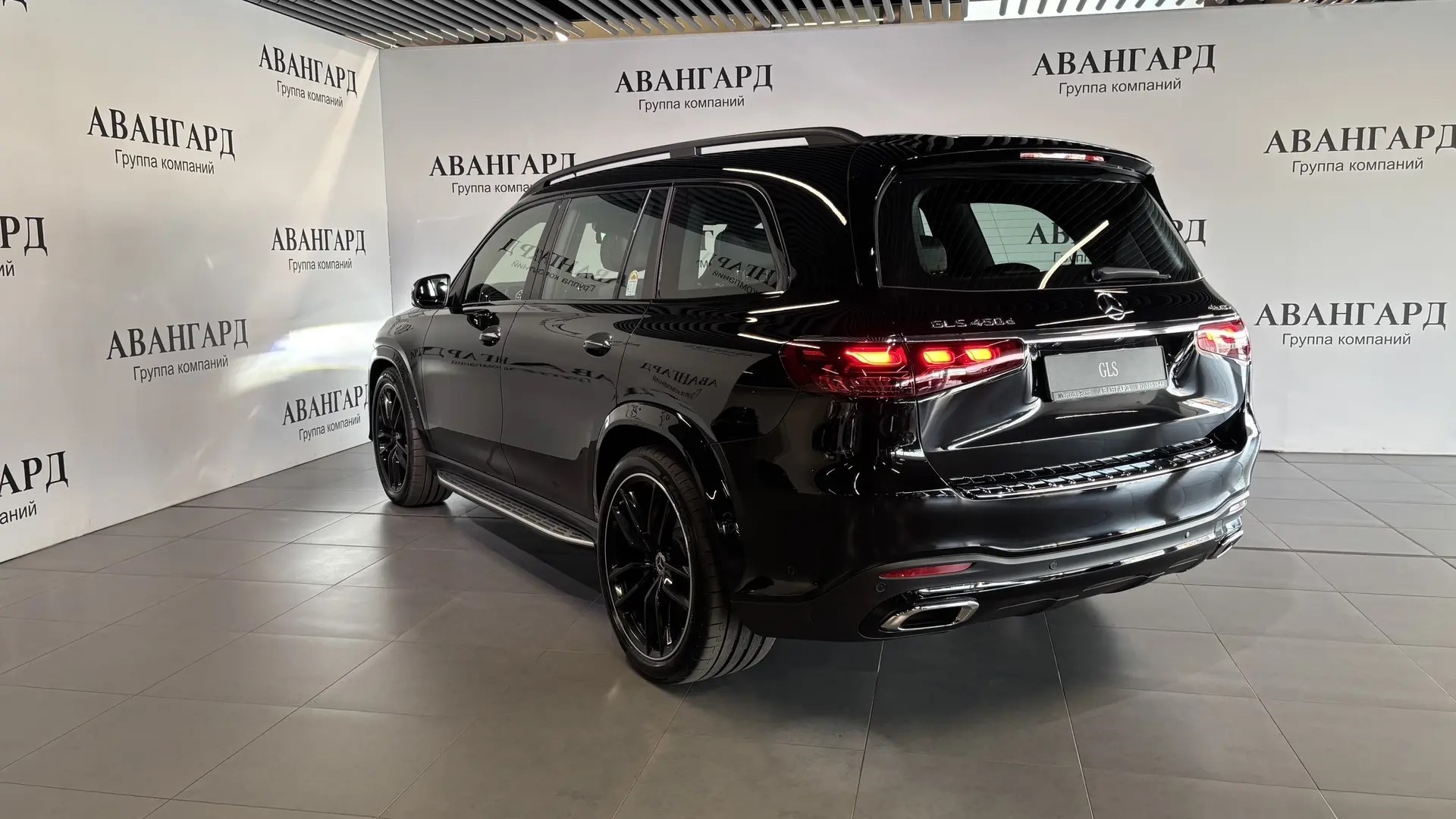 Mercedes-Benz GLS 450 d 4MATIC комплектация Sport Plus двигатель 3 литра (367 л.с.) Черный