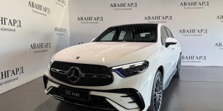 Mercedes-Benz GLC 300 4MATIC Coupe двигатель 2 литра (256 л.с.) Белый