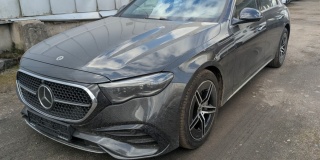 Mercedes-Benz E300 4MATIC комплектация Sport Plus двигатель 2 литра (258 л.с.) Серый