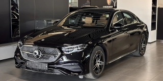 Mercedes-Benz E300 4MATIC комплектация Sport Plus двигатель 2 литра (258 л.с.) Черный