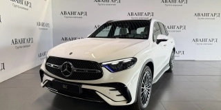 Mercedes-Benz GLC 300 4MATIC двигатель 2 литра (245 л.с.) Белый